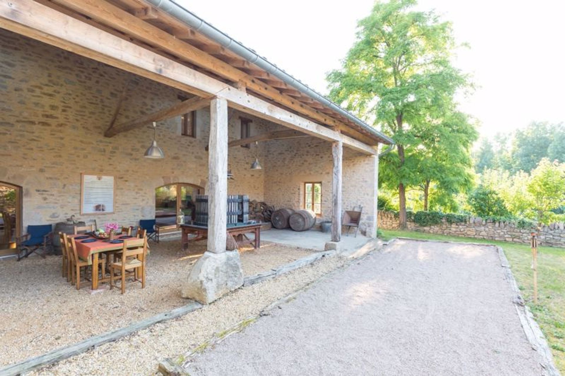 casa en St Antonin Noble Val, Midi-Pyrenees 10083712