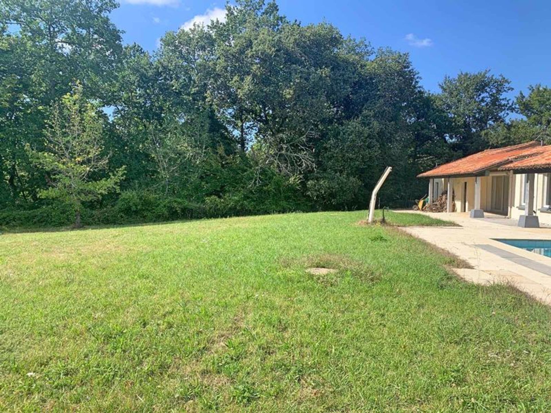 casa en Porte-Sainte-Foy-et-Ponchapt, Aquitaine 10083720