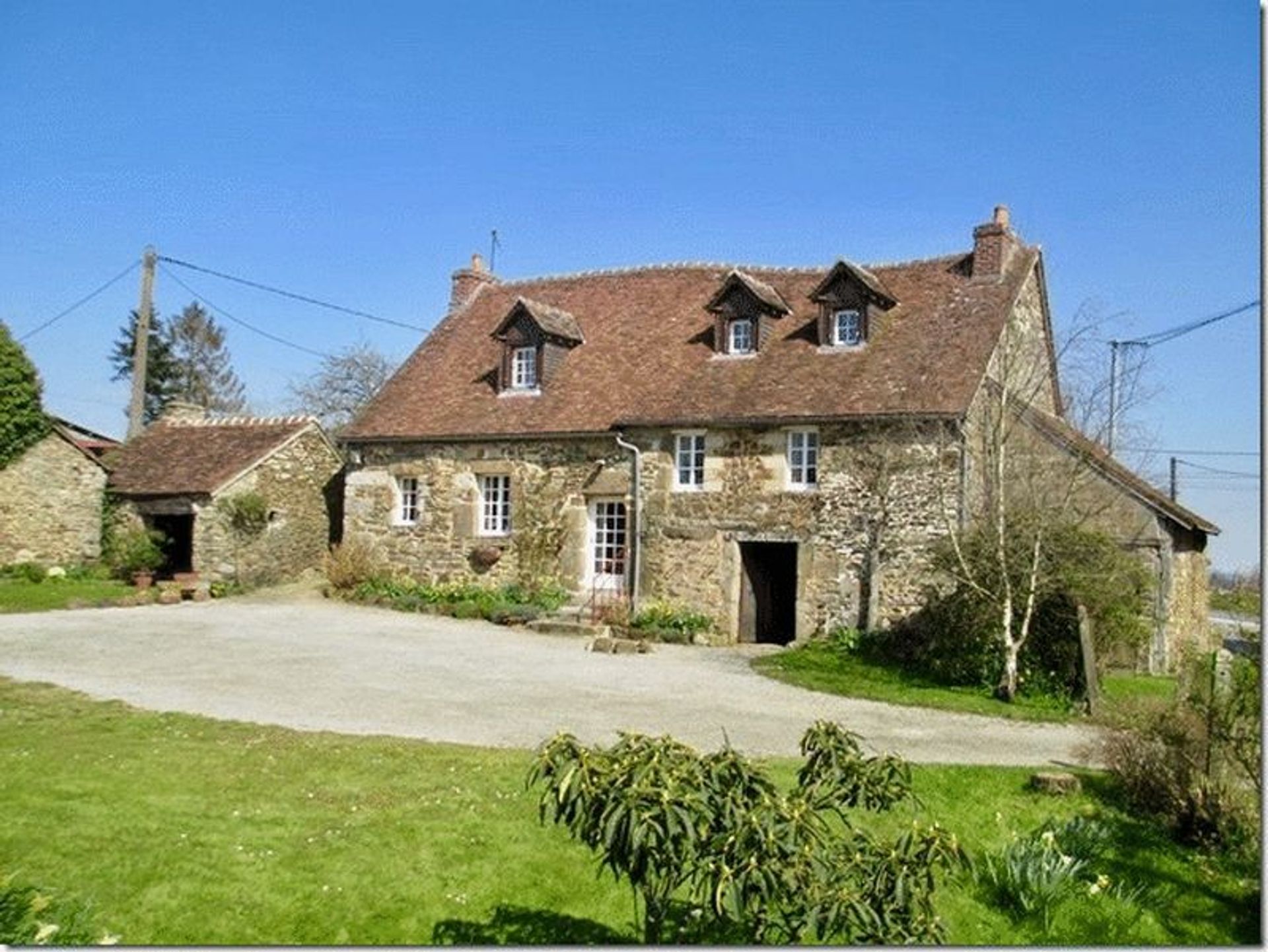 casa en Les Barres, Basse-Normandie 10083725