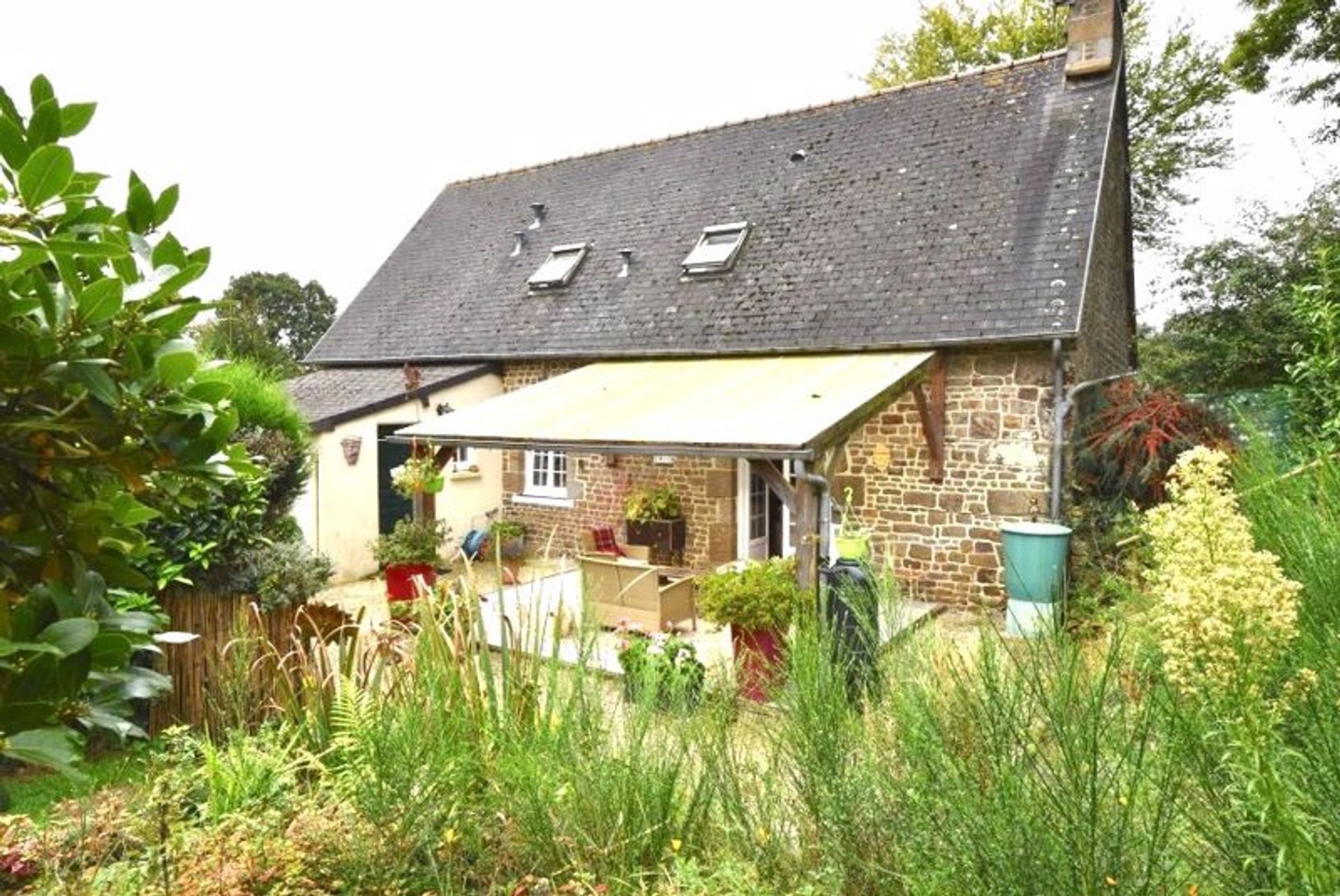 casa en Sourdeval, Basse-Normandie 10083727