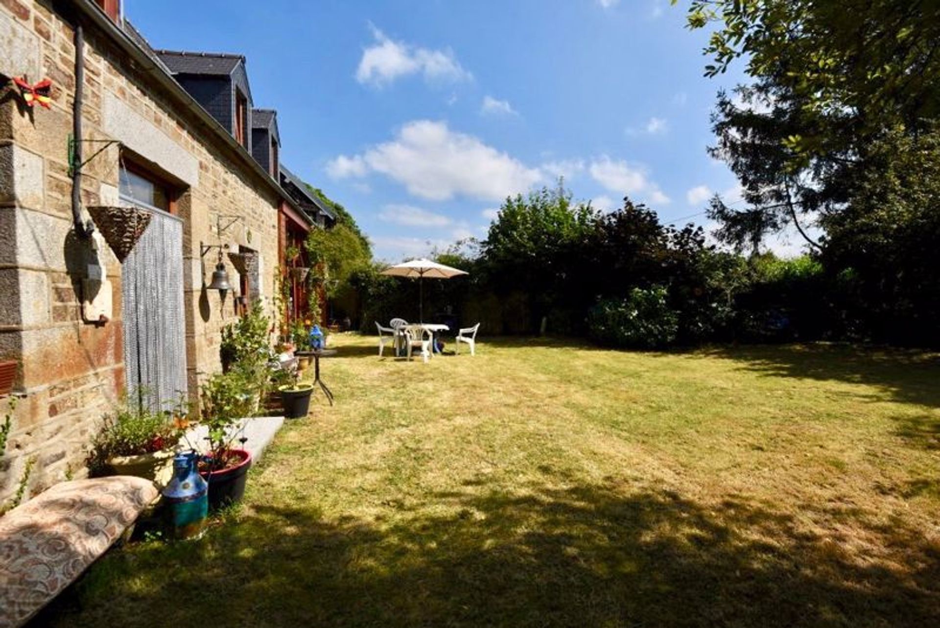 casa en St Martin de Landelles, Basse-Normandie 10083741