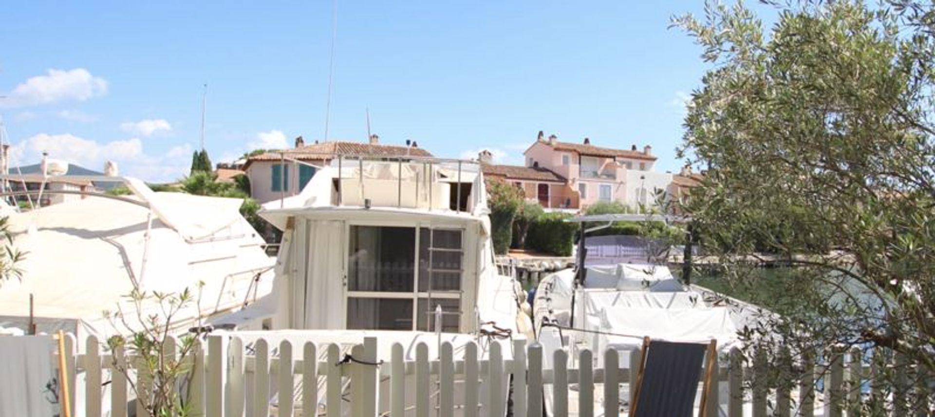 קוֹנדוֹמִינִיוֹן ב Port Grimaud Var, Provence-Alpes-Cote d'Azur 10083742