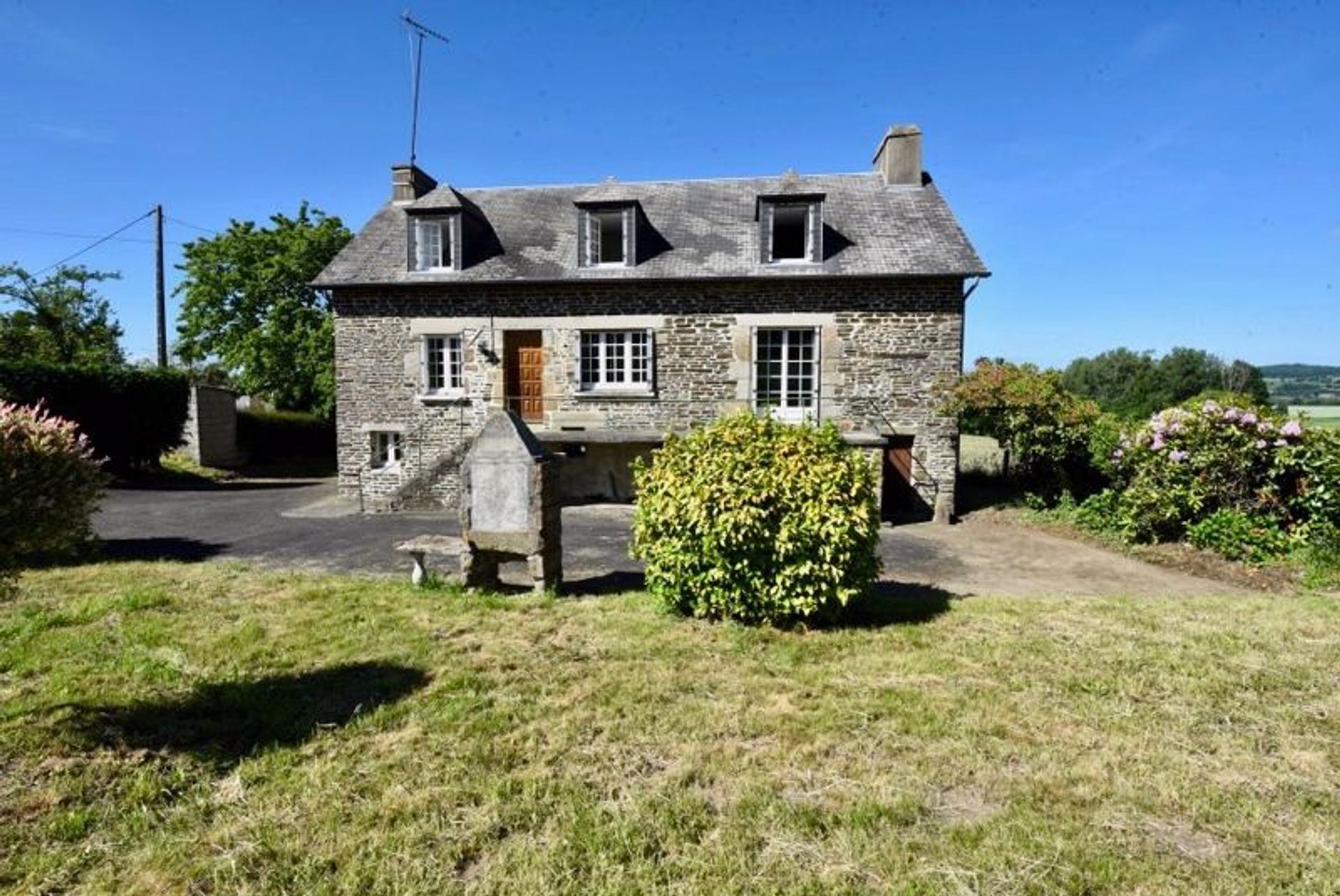 casa no Juvigny-le-Tertre, Normandia 10083757