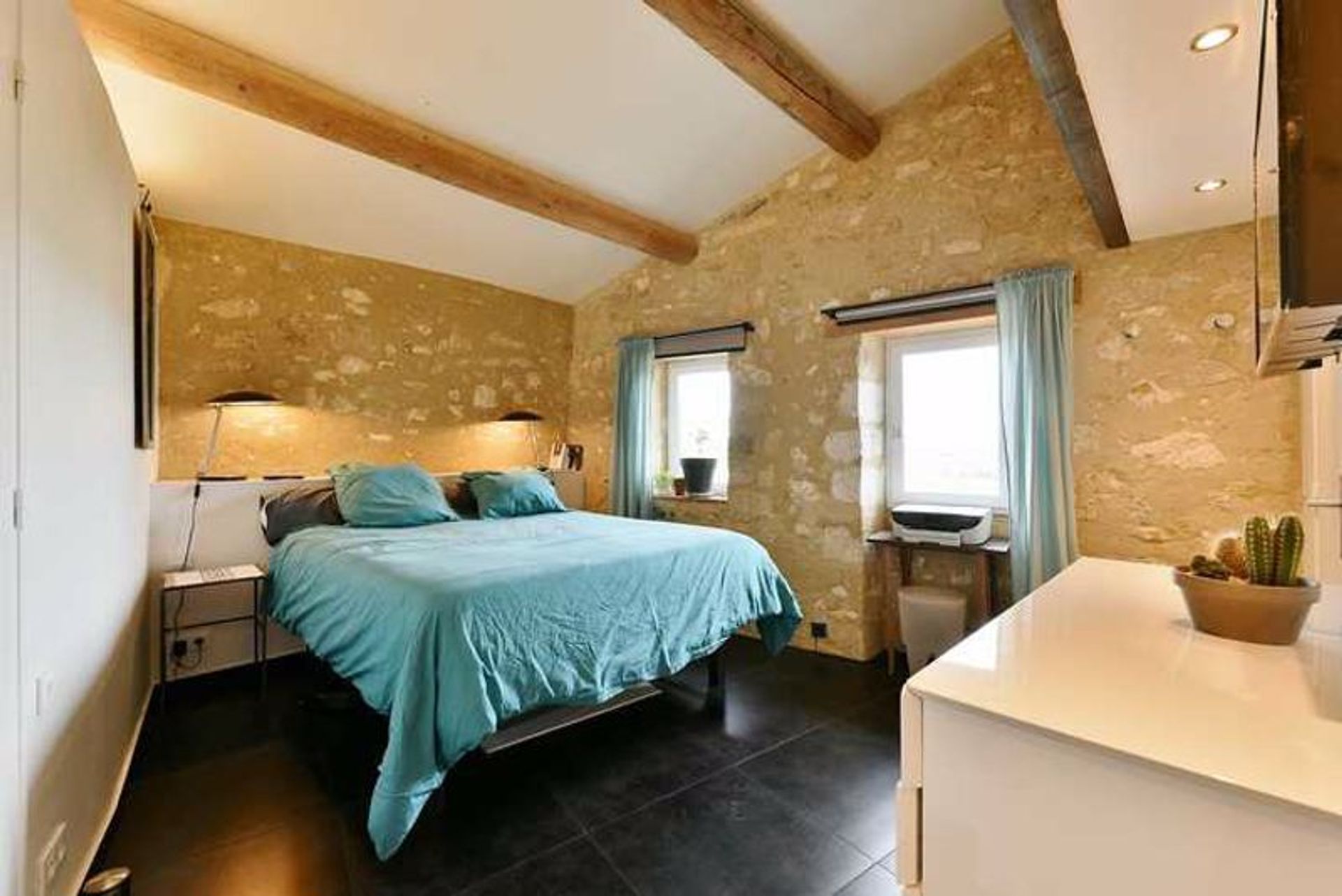 Huis in Uzes, Languedoc-Roussillon 10083774