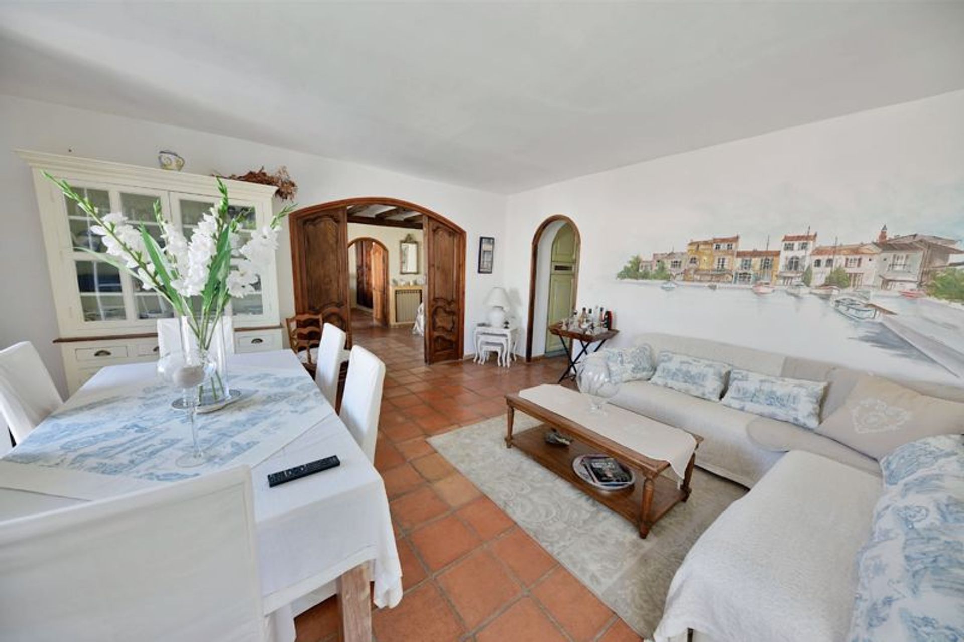 Osakehuoneisto sisään Port Grimaud, Provence-Alpes-Cote d'Azur 10083781