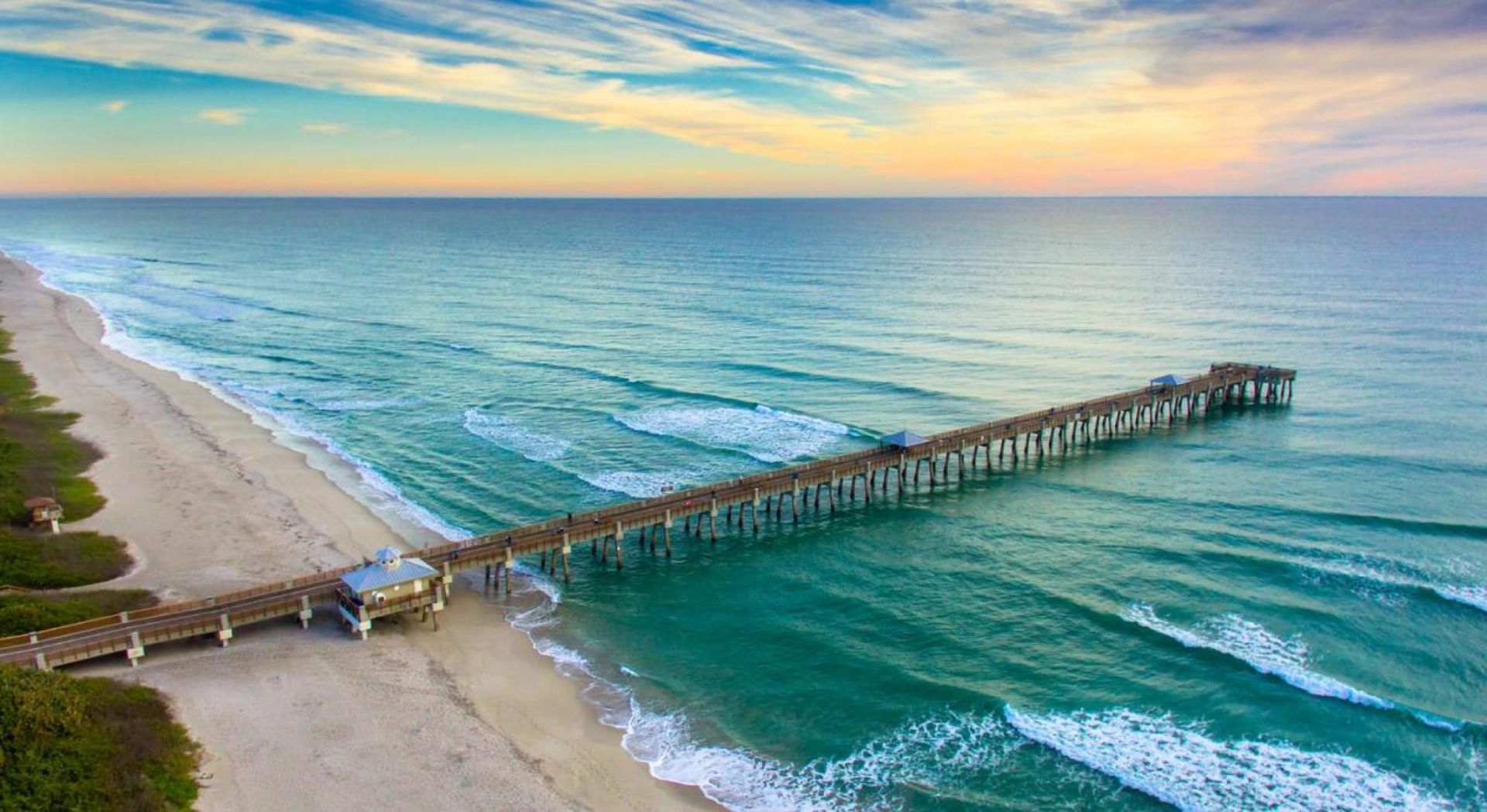 Talo sisään Juno Beach, Florida 10084470