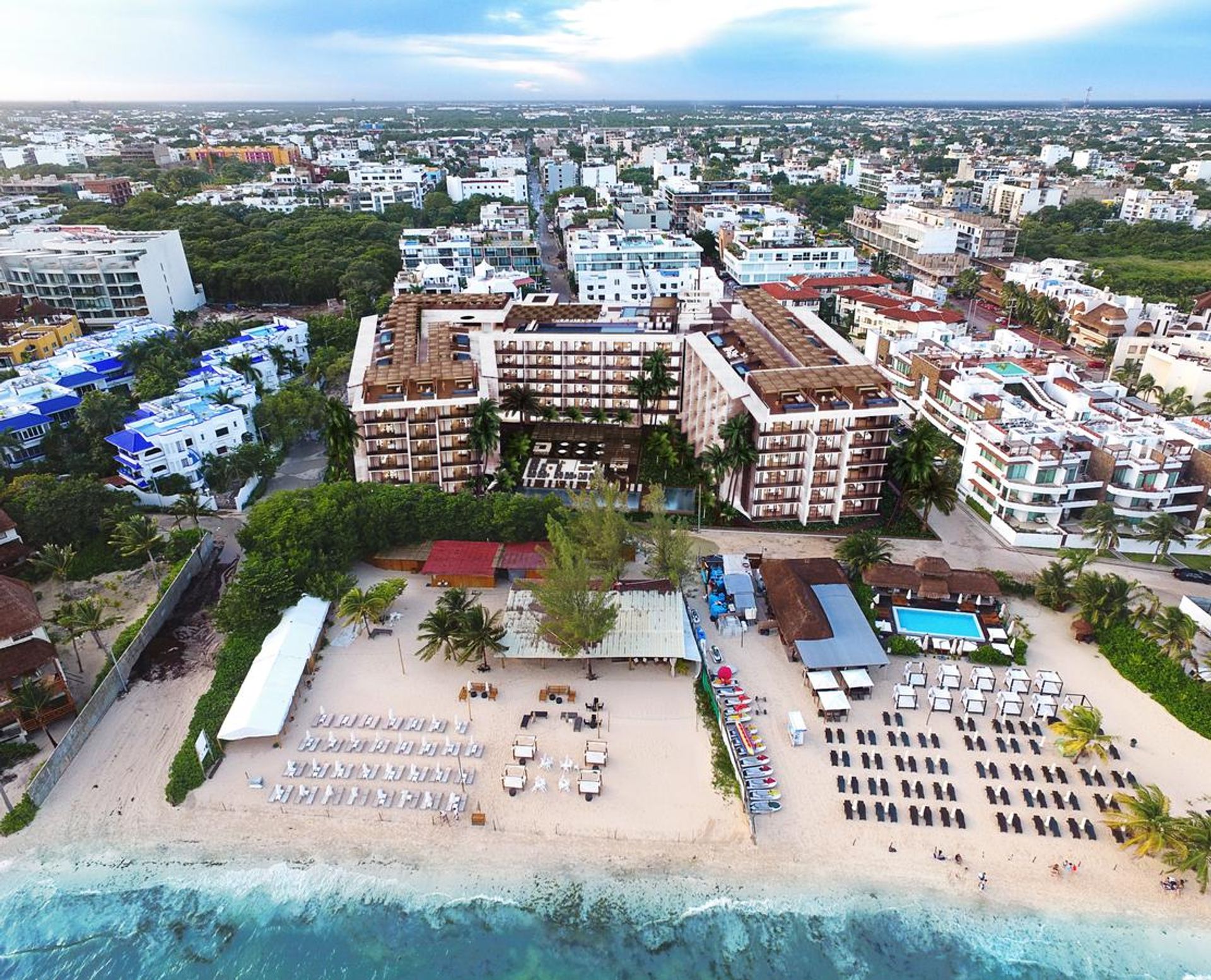 Condominium in Playa del Carmen,  10085036