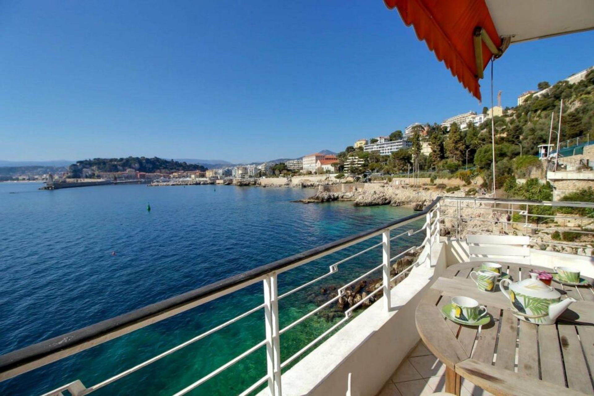 Osakehuoneisto sisään Villefranche-sur-Mer, Provence-Alpes-Cote d'Azur 10086088