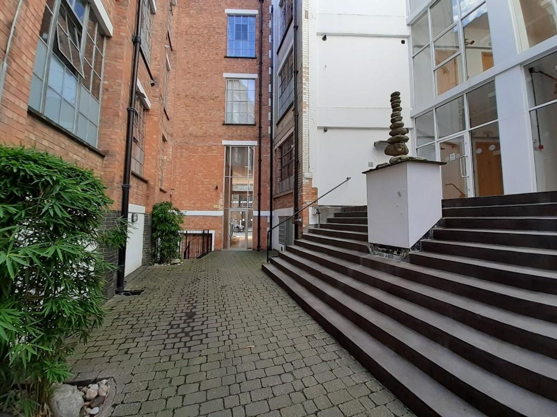 Condominium in Leicester, Leicester 10086300