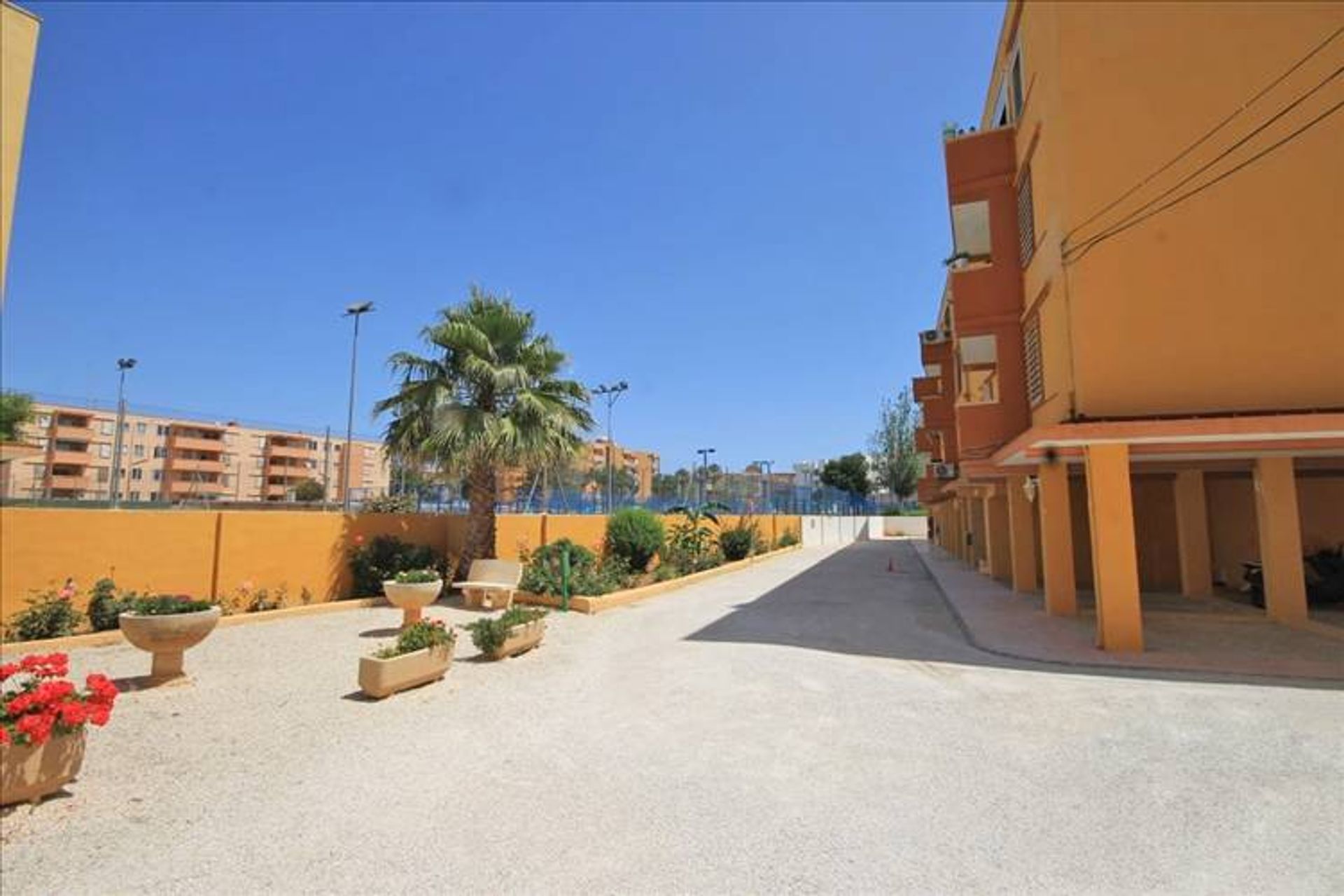 Osakehuoneisto sisään Javea,  10086486