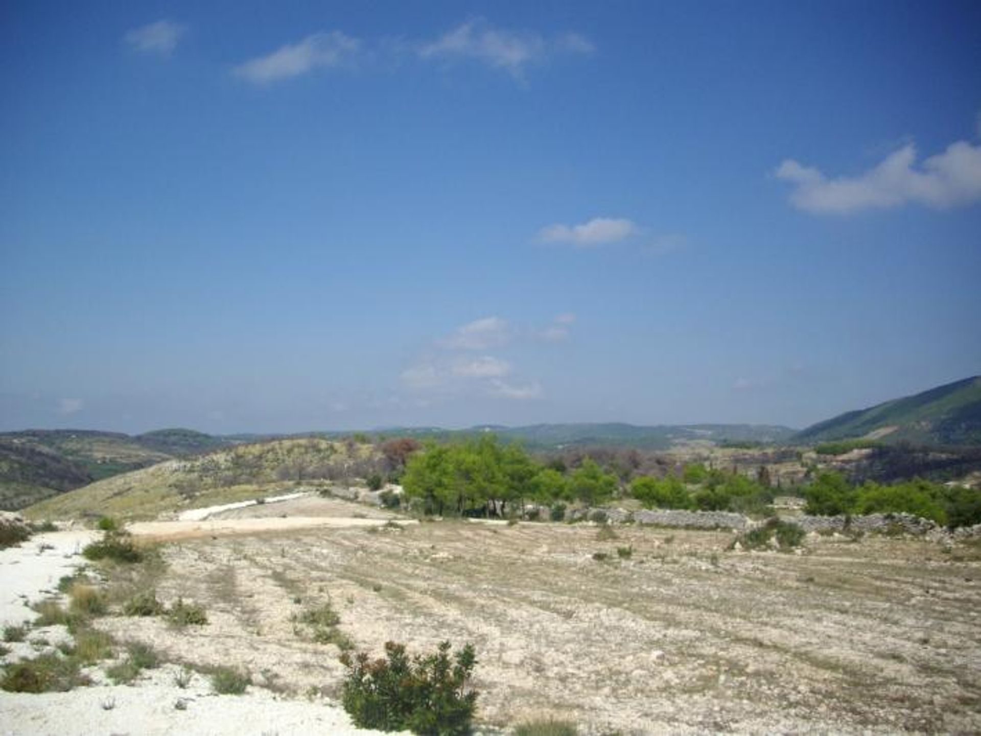 Tierra en Koiliomeno, Ionia Nisia 10086755