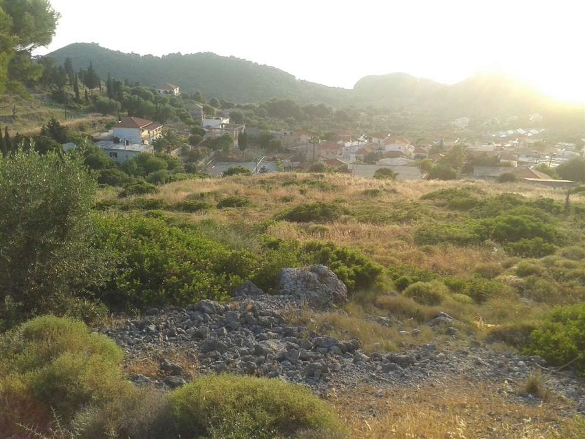 Land in Bochali, Ionië Nisia 10086796