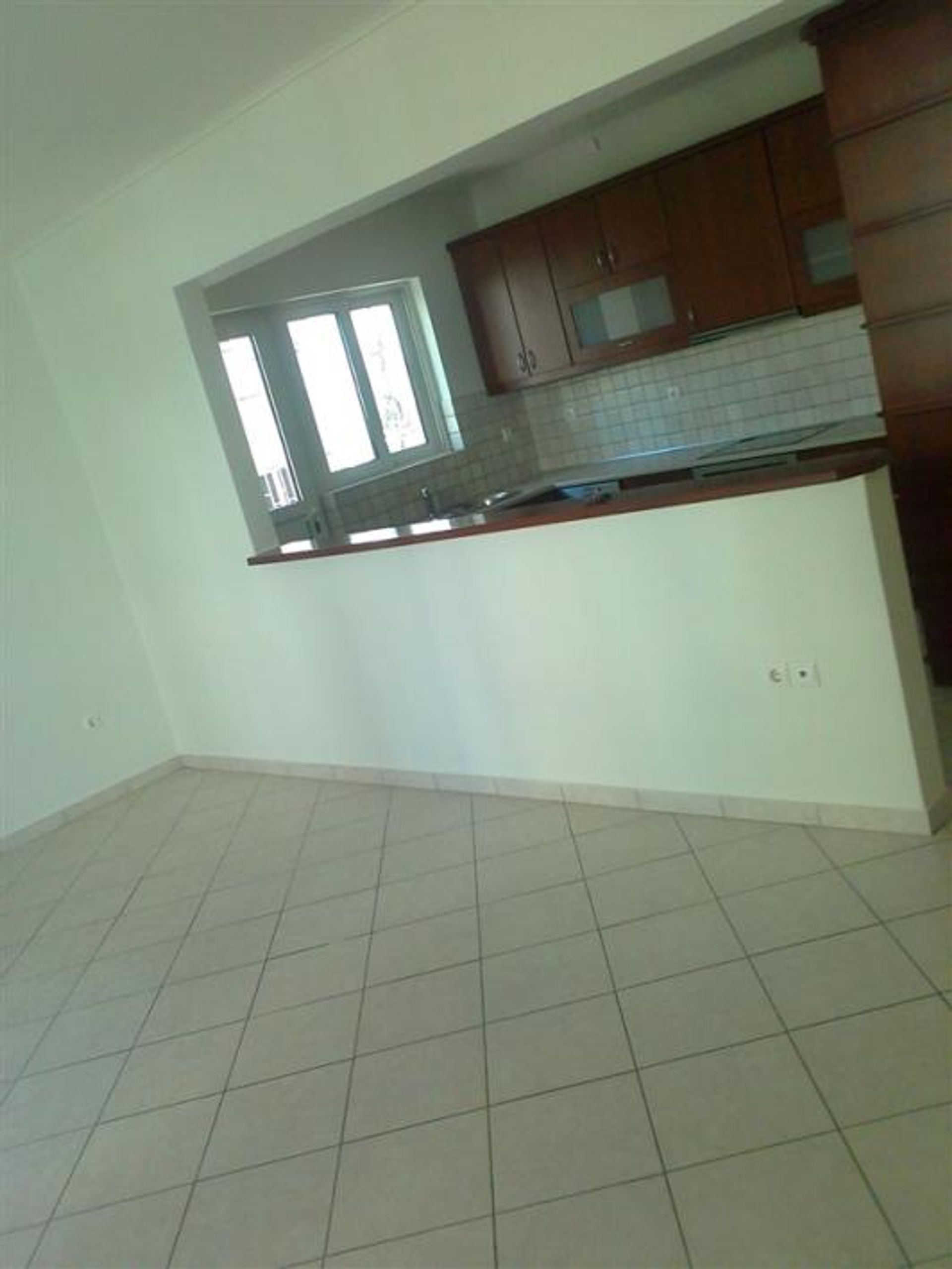 Condominium in Kali Thea, Attiki 10086826