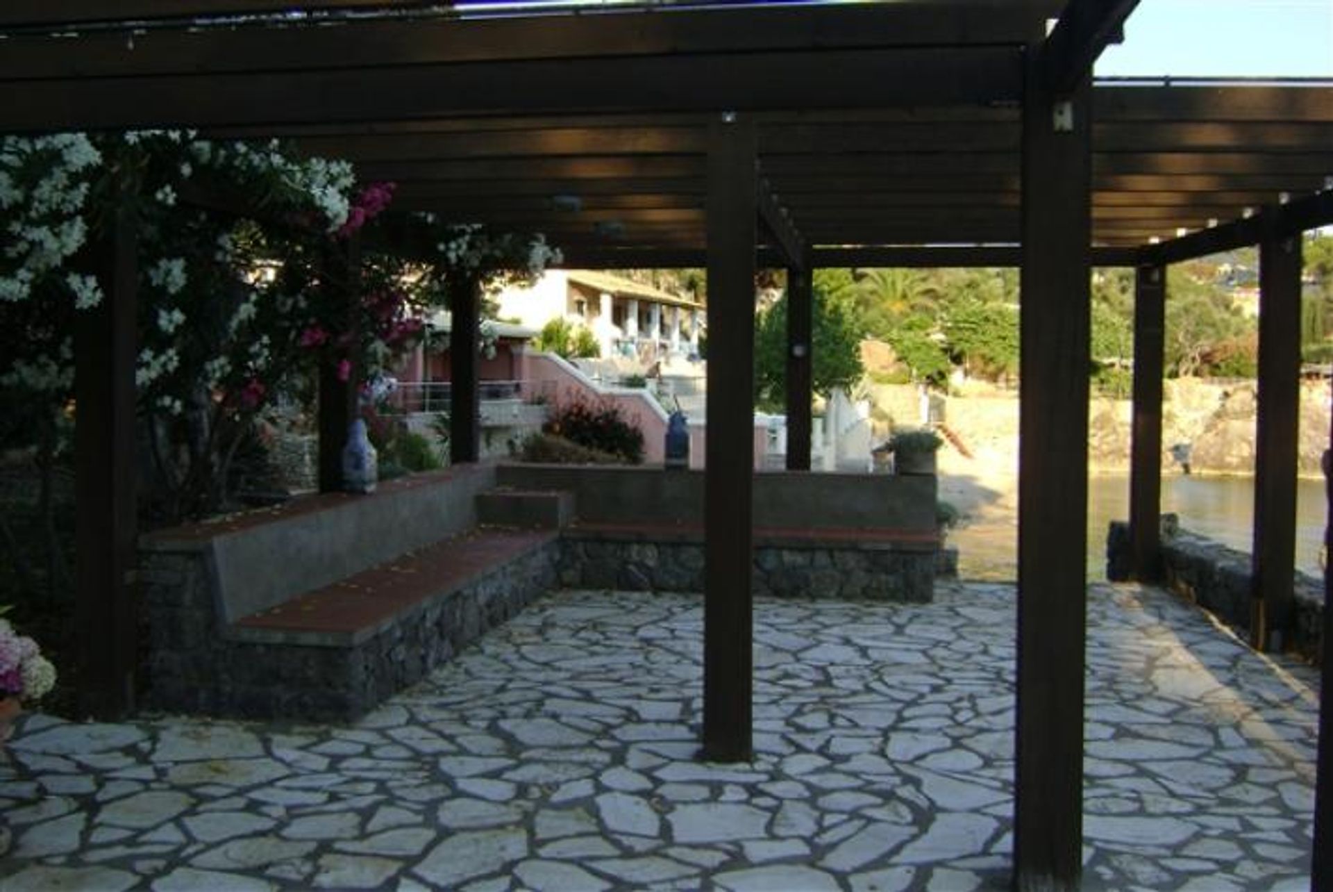 rumah dalam Palaiokastritsa, Corfu 10087499