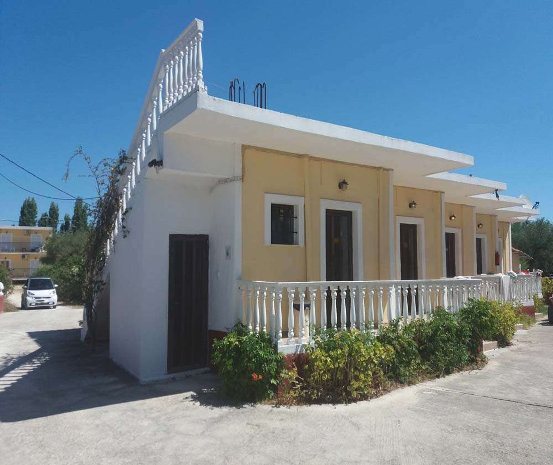 Λιανεμποριο σε Zakynthos, Zakinthos 10087525