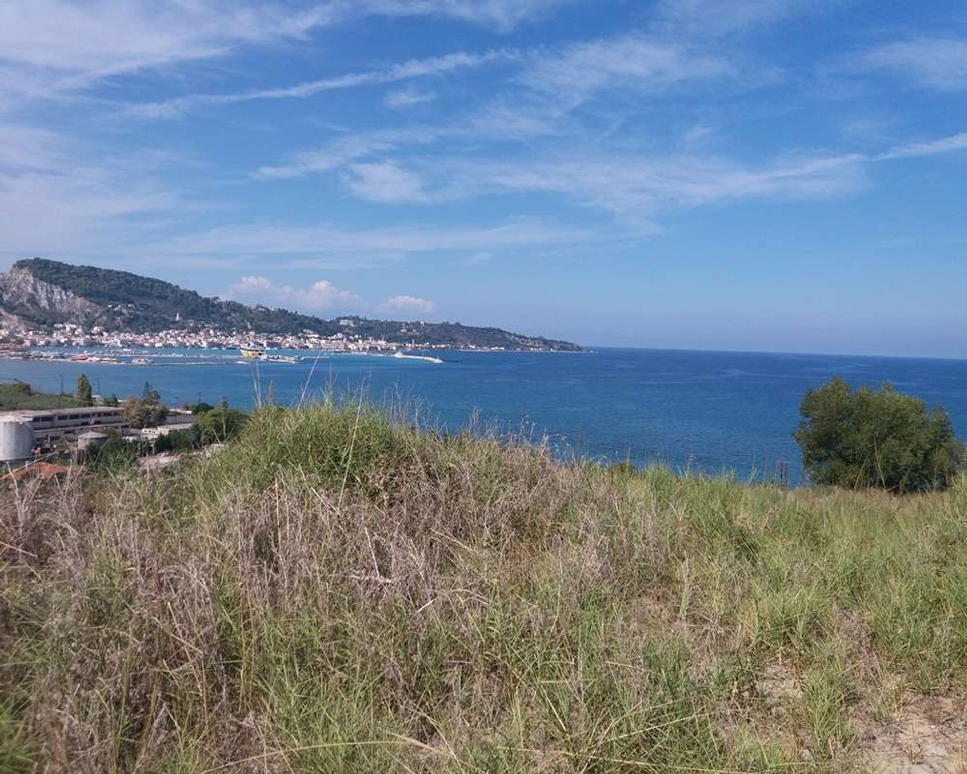 Λιανεμποριο σε Zakynthos, Zakinthos 10087535