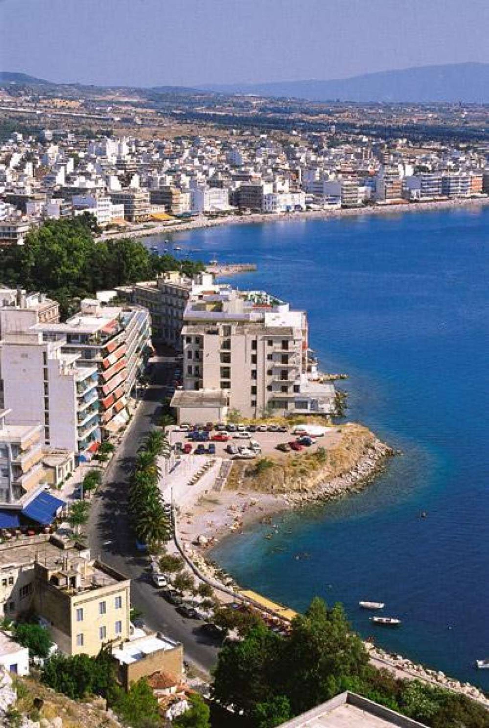 بيع بالتجزئة في Loutraki, Peloponnisos 10087571