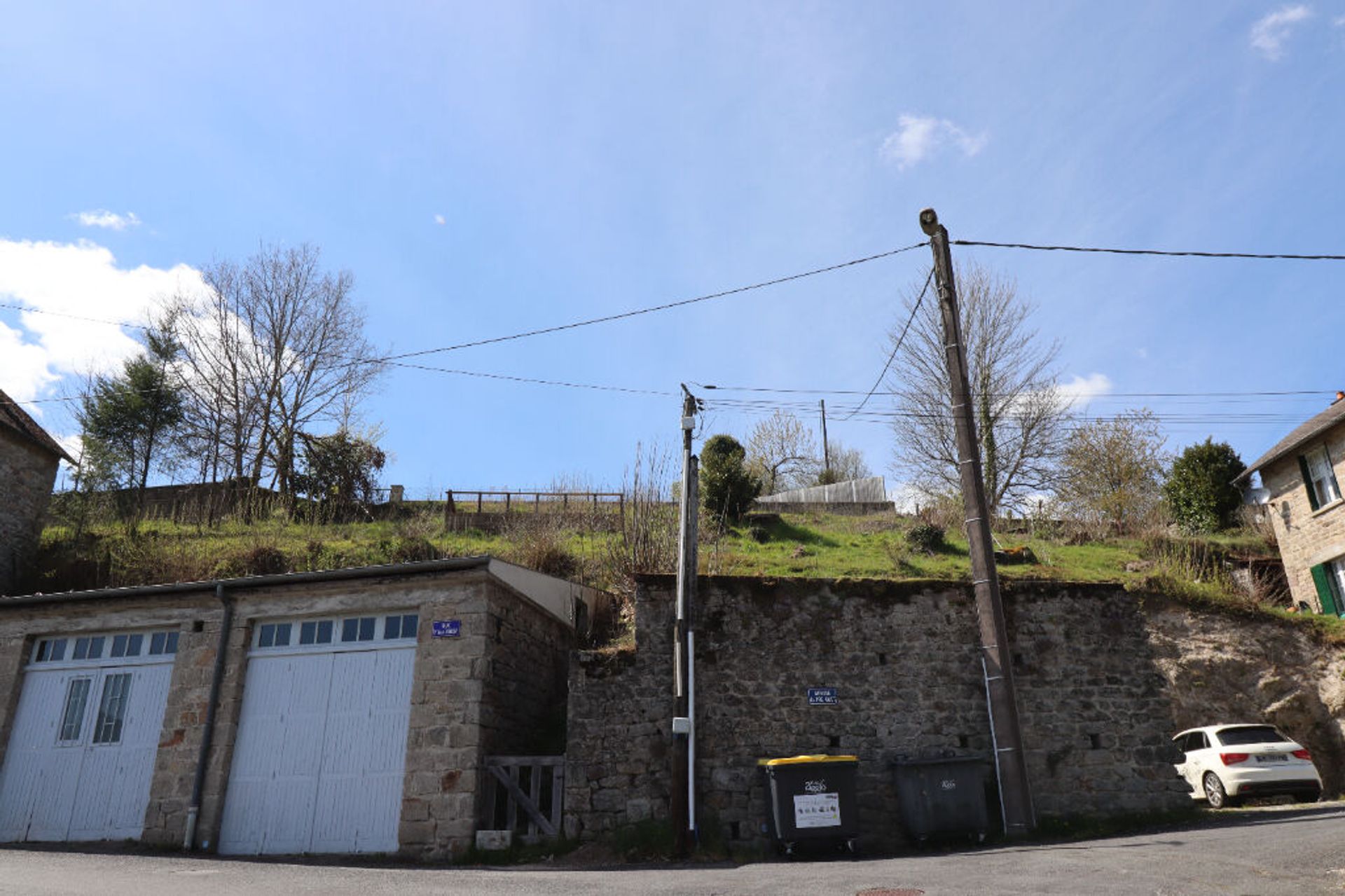 casa en Saint-Priest-de-Gimel, Nouvelle-Aquitaine 10088046