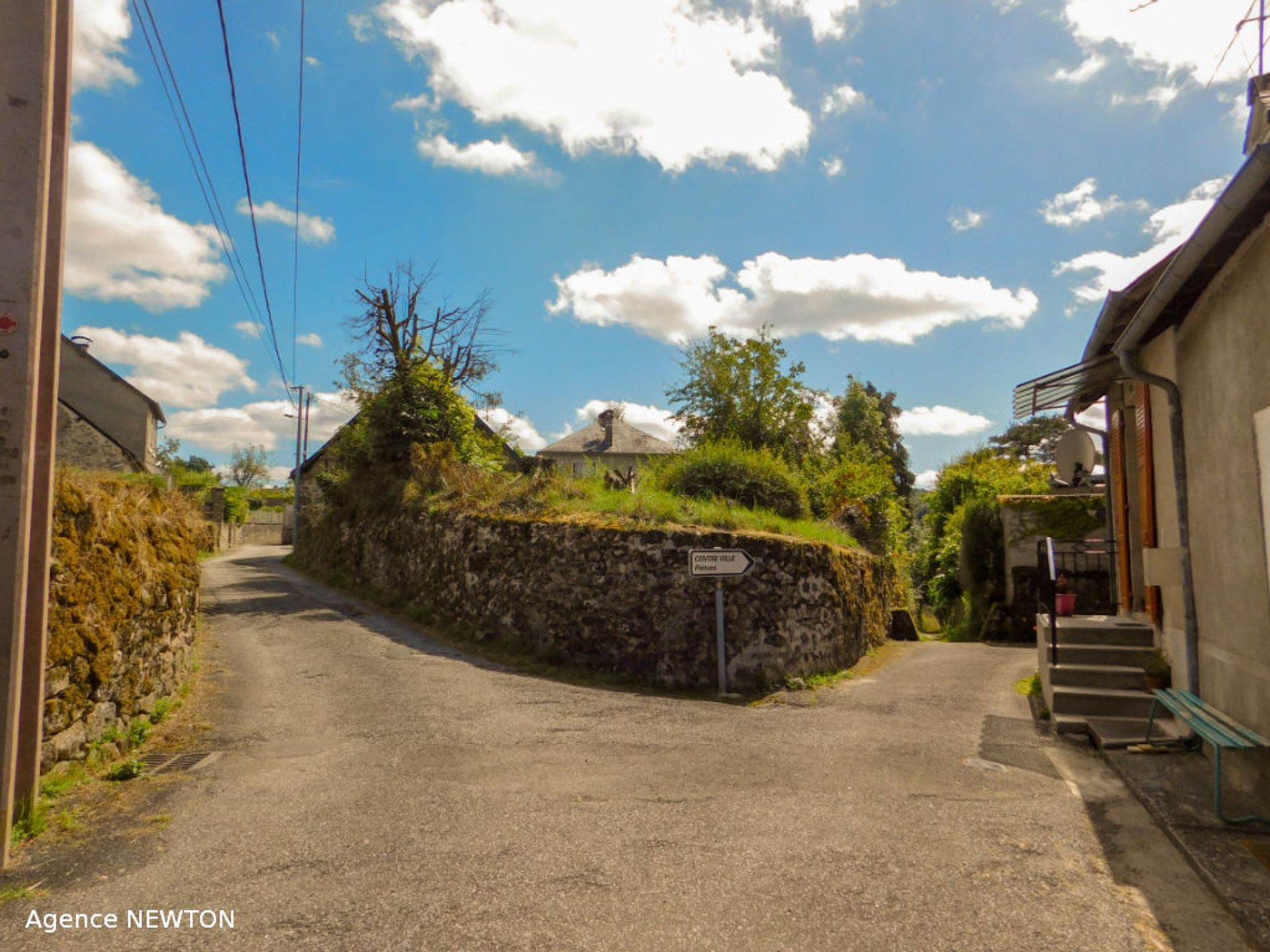 Yang lain dalam Treignac, Nouvelle-Aquitaine 10088048