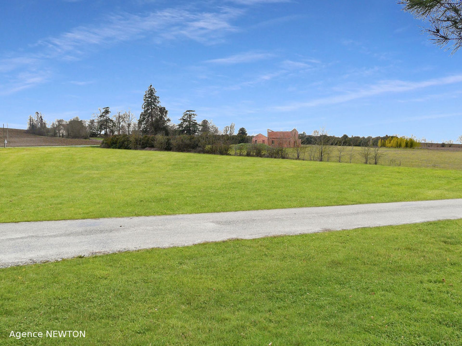 Huis in Miramont-de-Guyenne, Nouvelle-Aquitanië 10088120