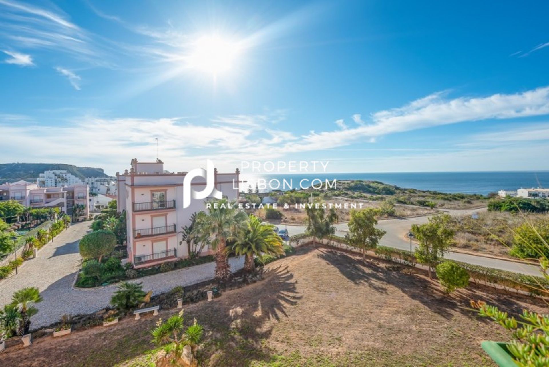 Condominium in BensafrimE Barao de Sao Joao, Algarve 10088282