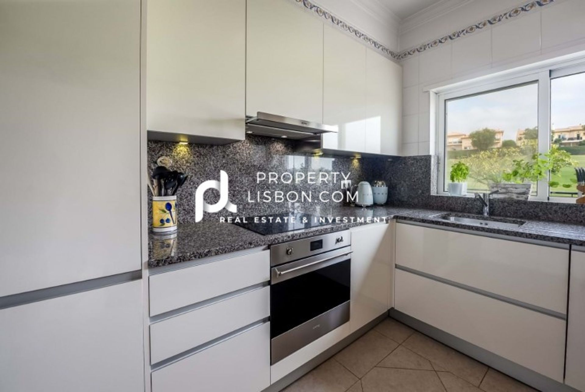 Condominium dans Lagos, Algarve 10088361