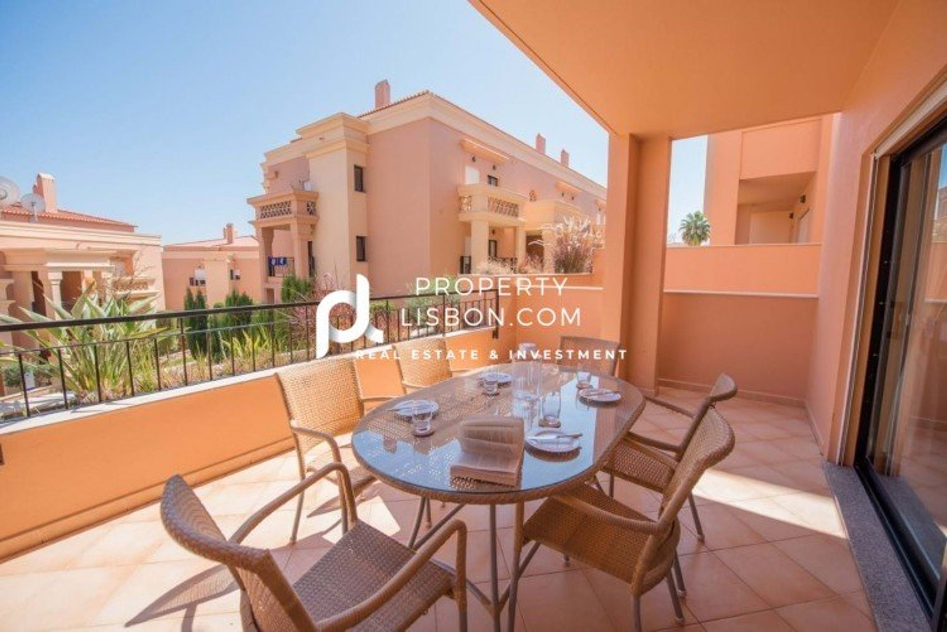 Condominium in Luz, Algarve 10088430