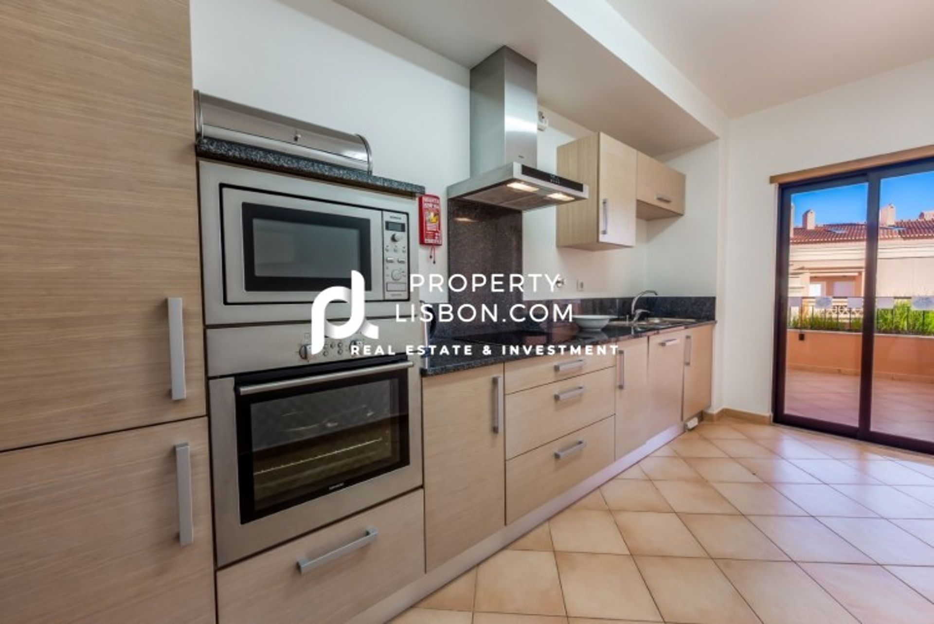 Condominium dans Luz, Algarve 10088434