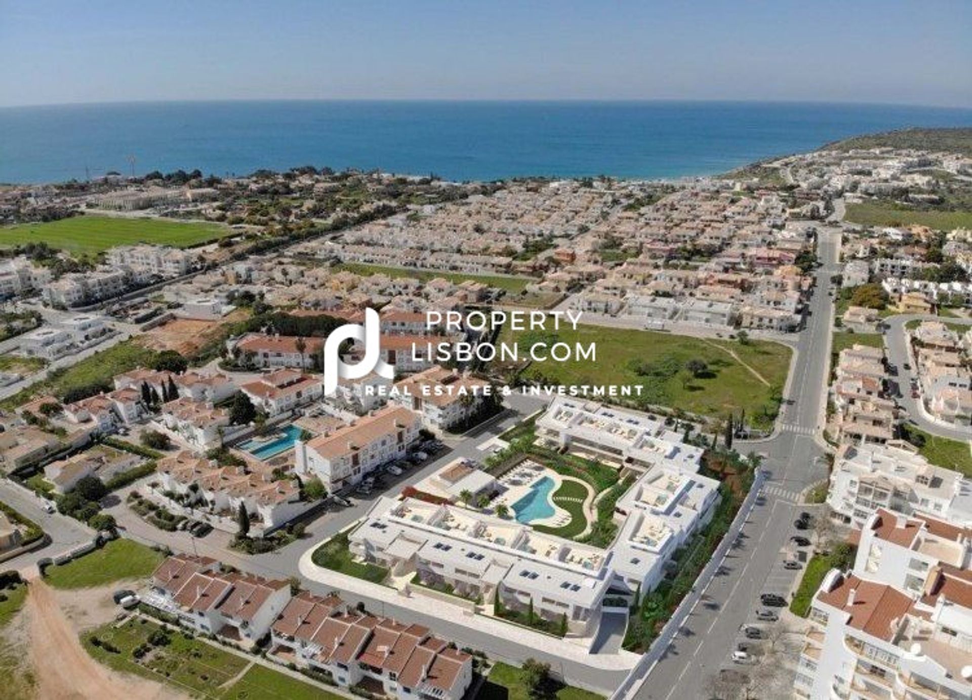 Condominium dans BensafrimE Barao de Sao Joao, Algarve 10088530