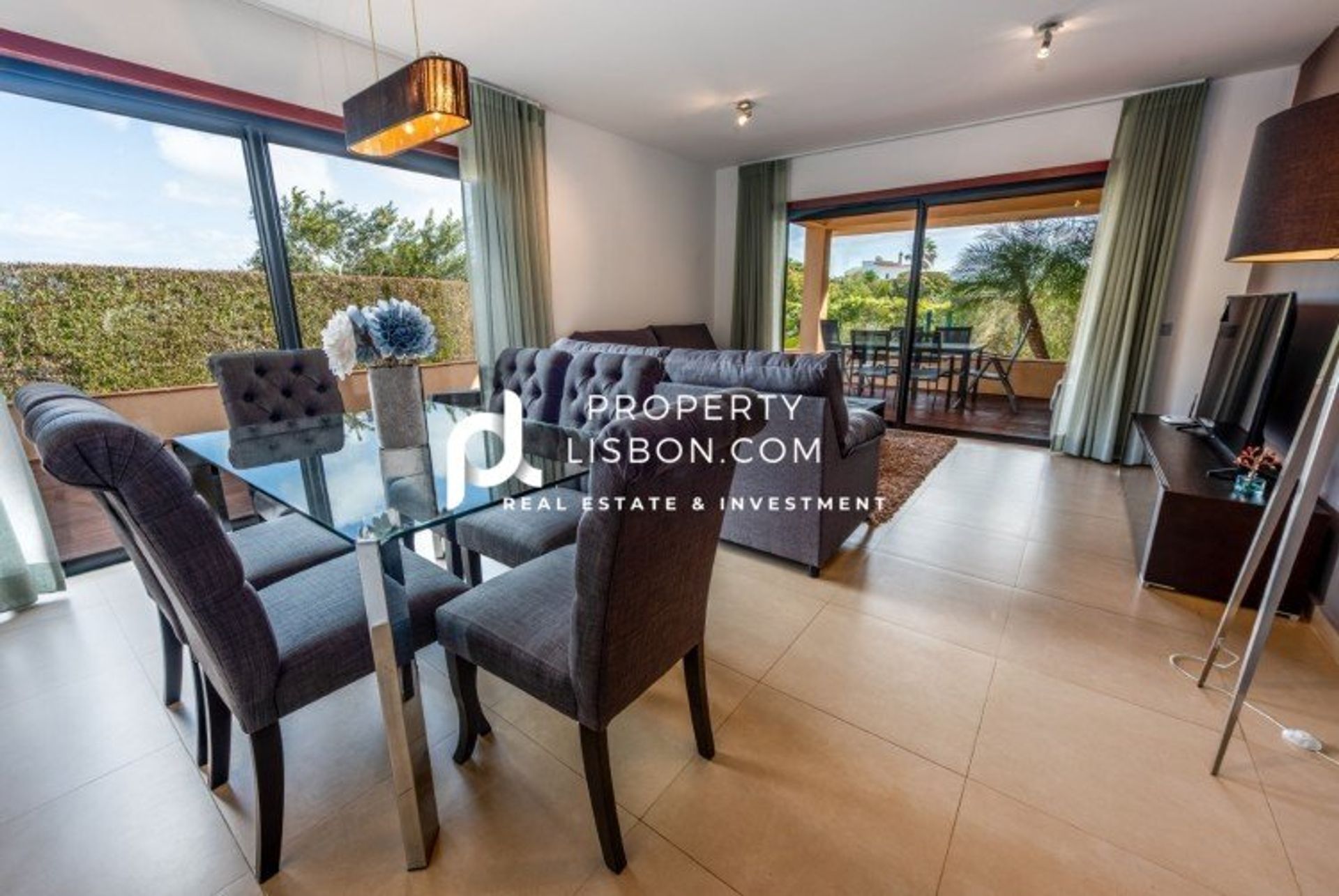 Condominium in BensafrimE Barao de Sao Joao, Algarve 10088569