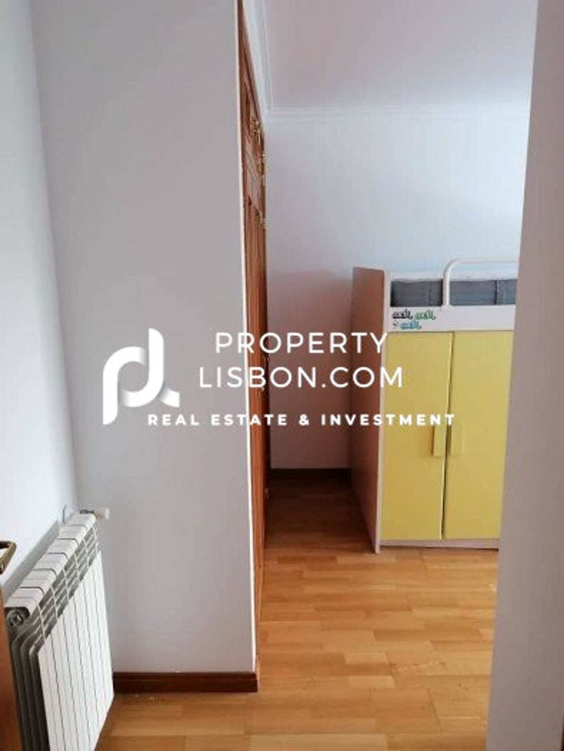 Condominium in Oeiras, Lisbon 10088573