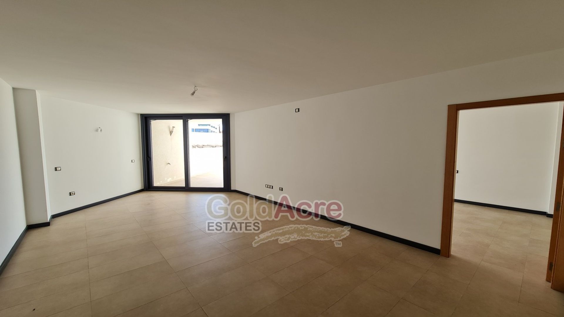 Condominium in El Cotillo, Canary Islands 10089043