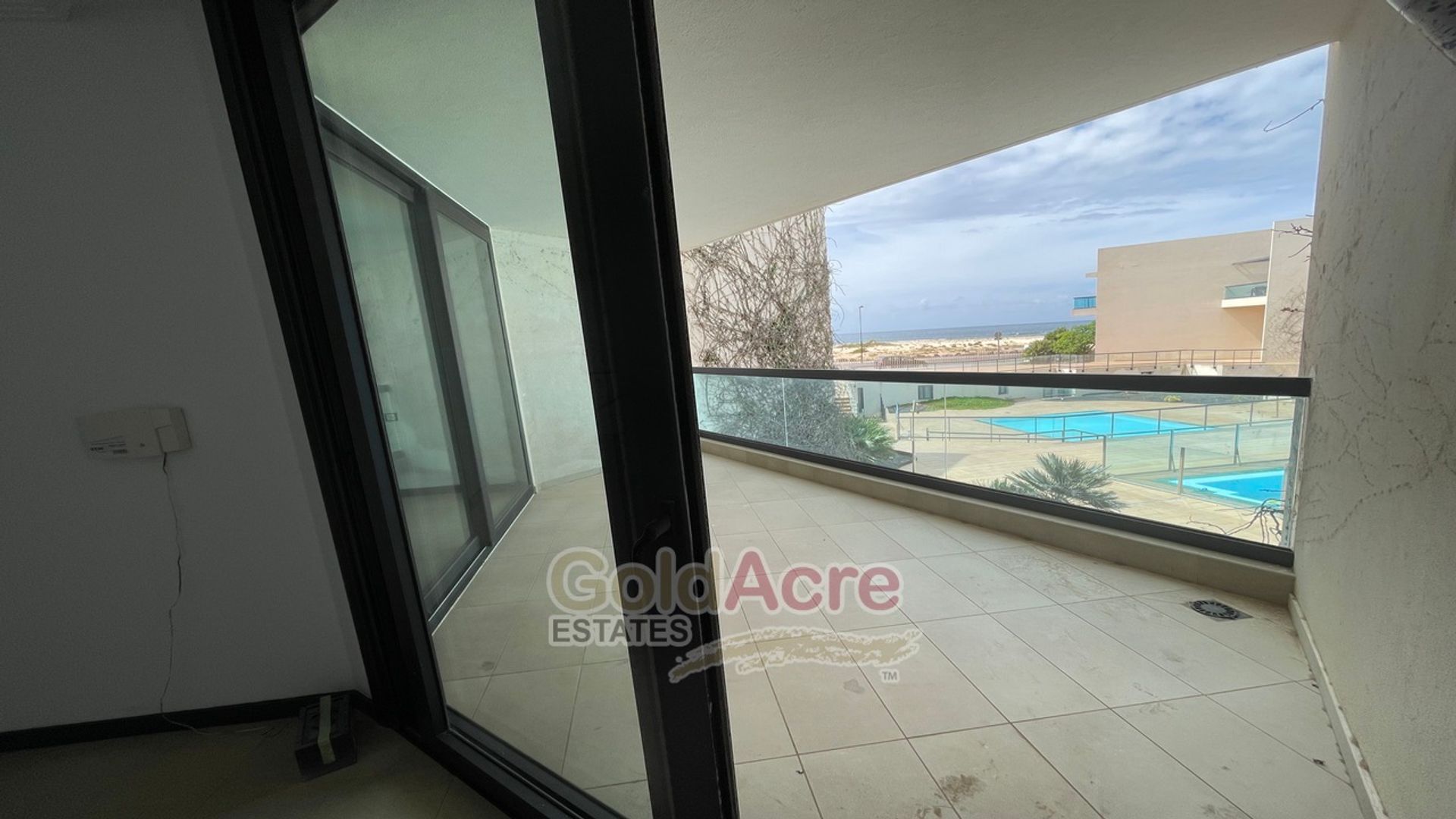 Condominium in El Cotillo, Canary Islands 10089043