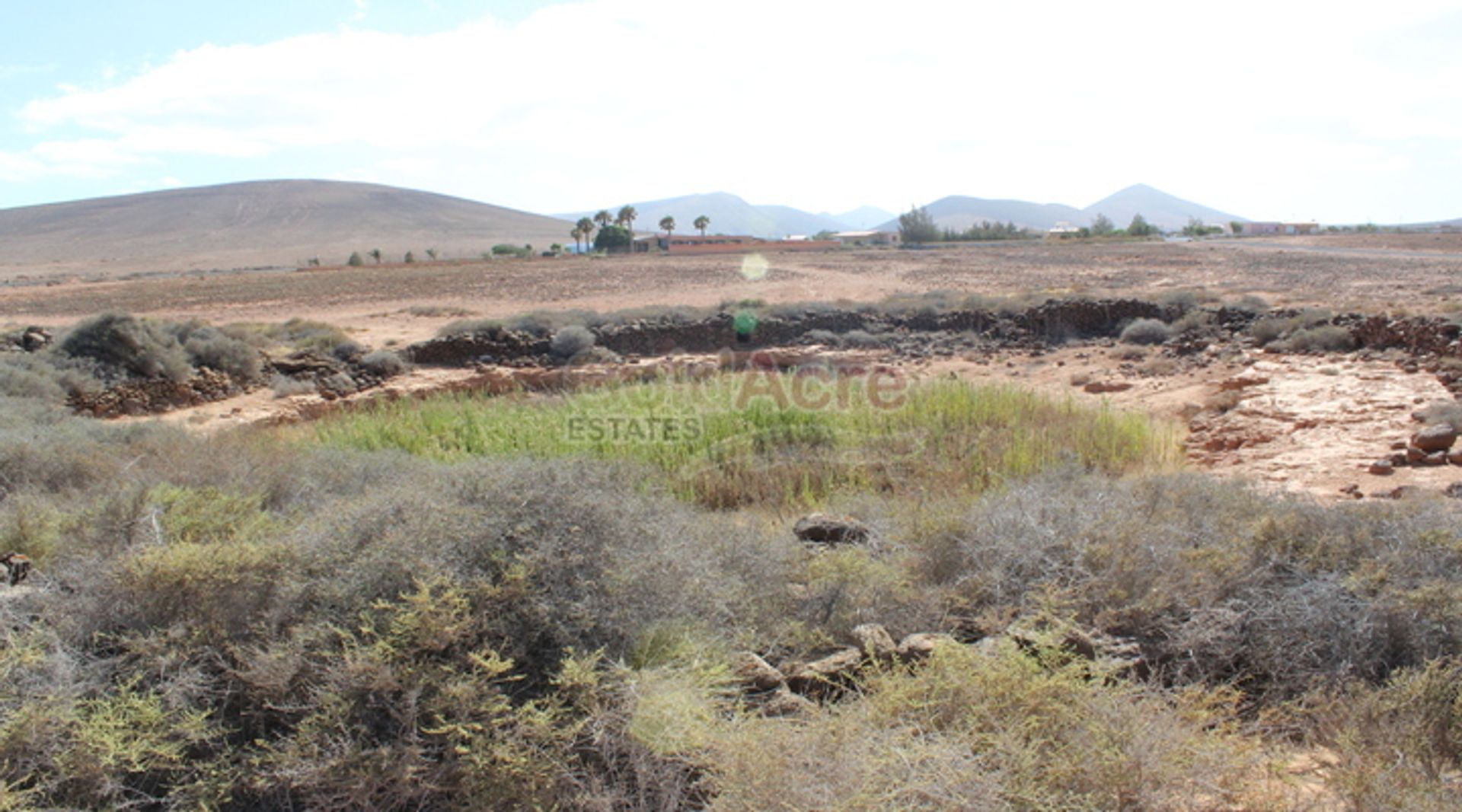 土地 在 La Caldereta, Canary Islands 10089158