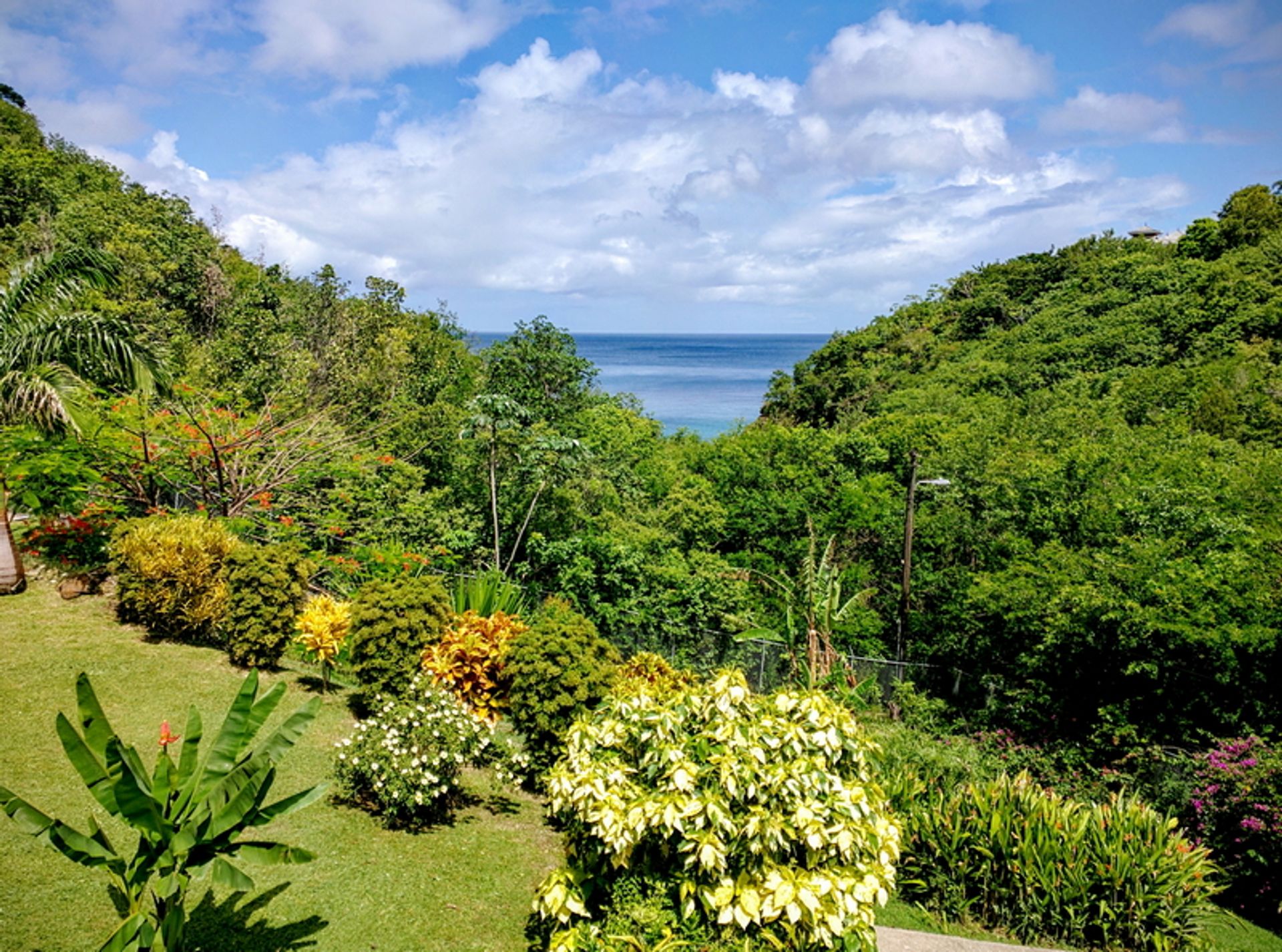 房子 在 Marigot Bay,  10089618