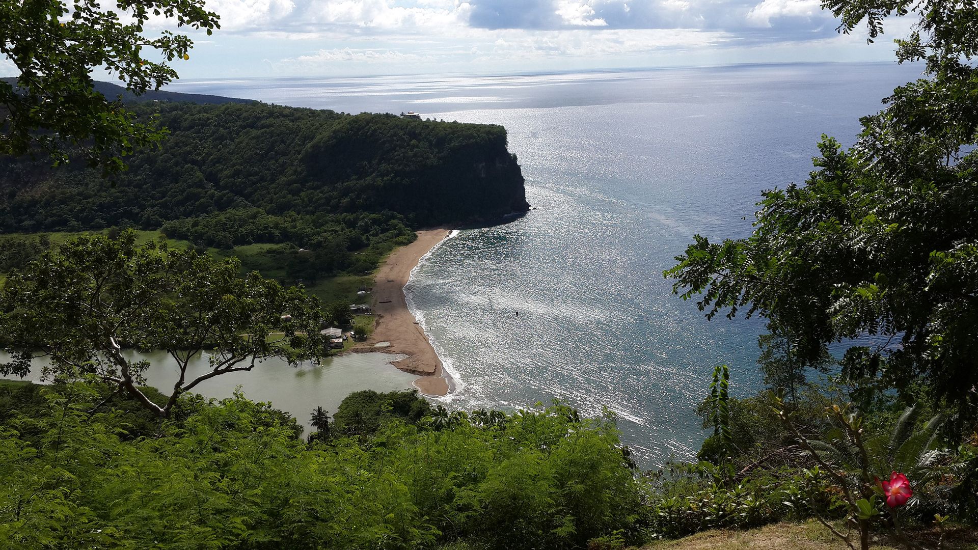 Hus i Marigot Bay,  10089644