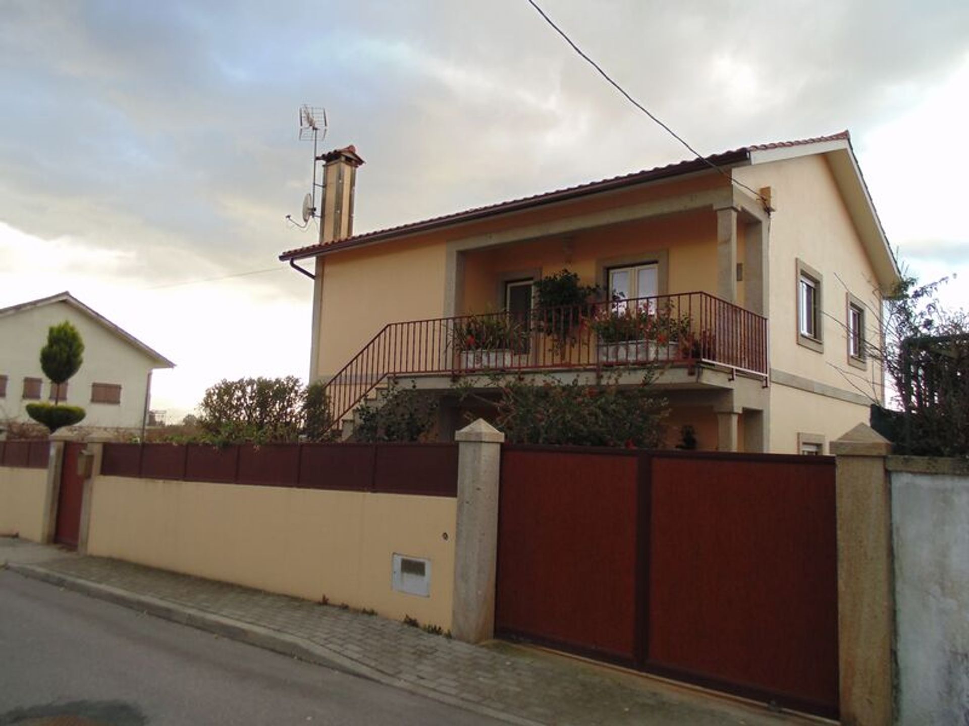 House in Santa Comba, Viana do Castelo 10093745