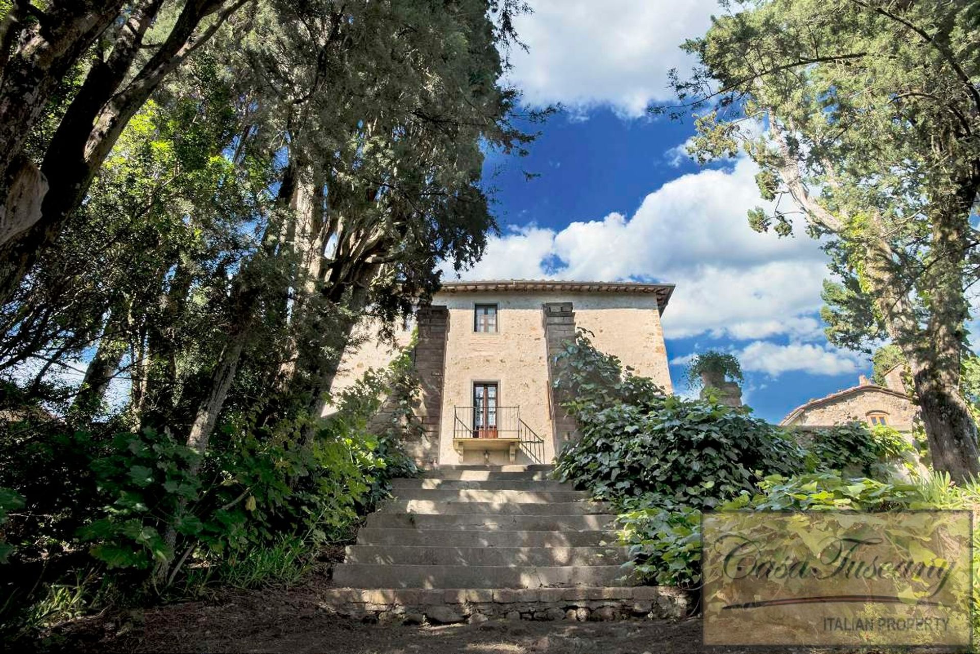 House in Volterra, Tuscany 10094006