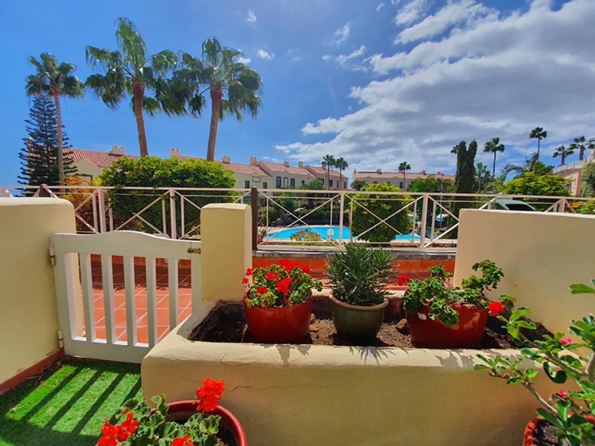 Condominium in El Abrigo, Canary Islands 10094012