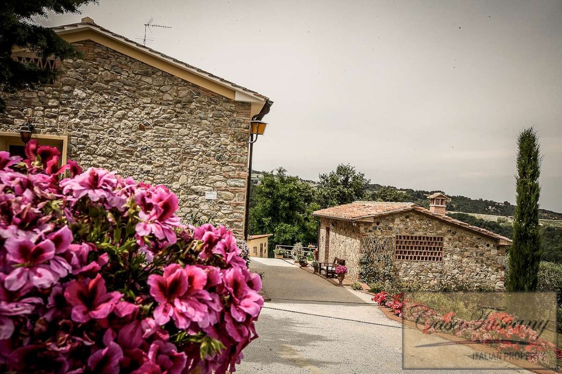 casa en Chianni, Tuscany 10094031