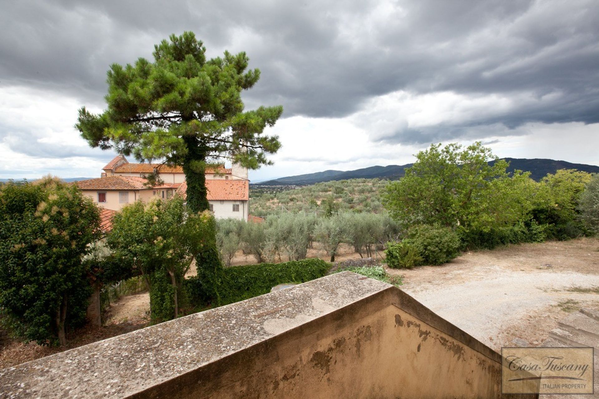 жилой дом в Castiglion Fiorentino, Tuscany 10094045