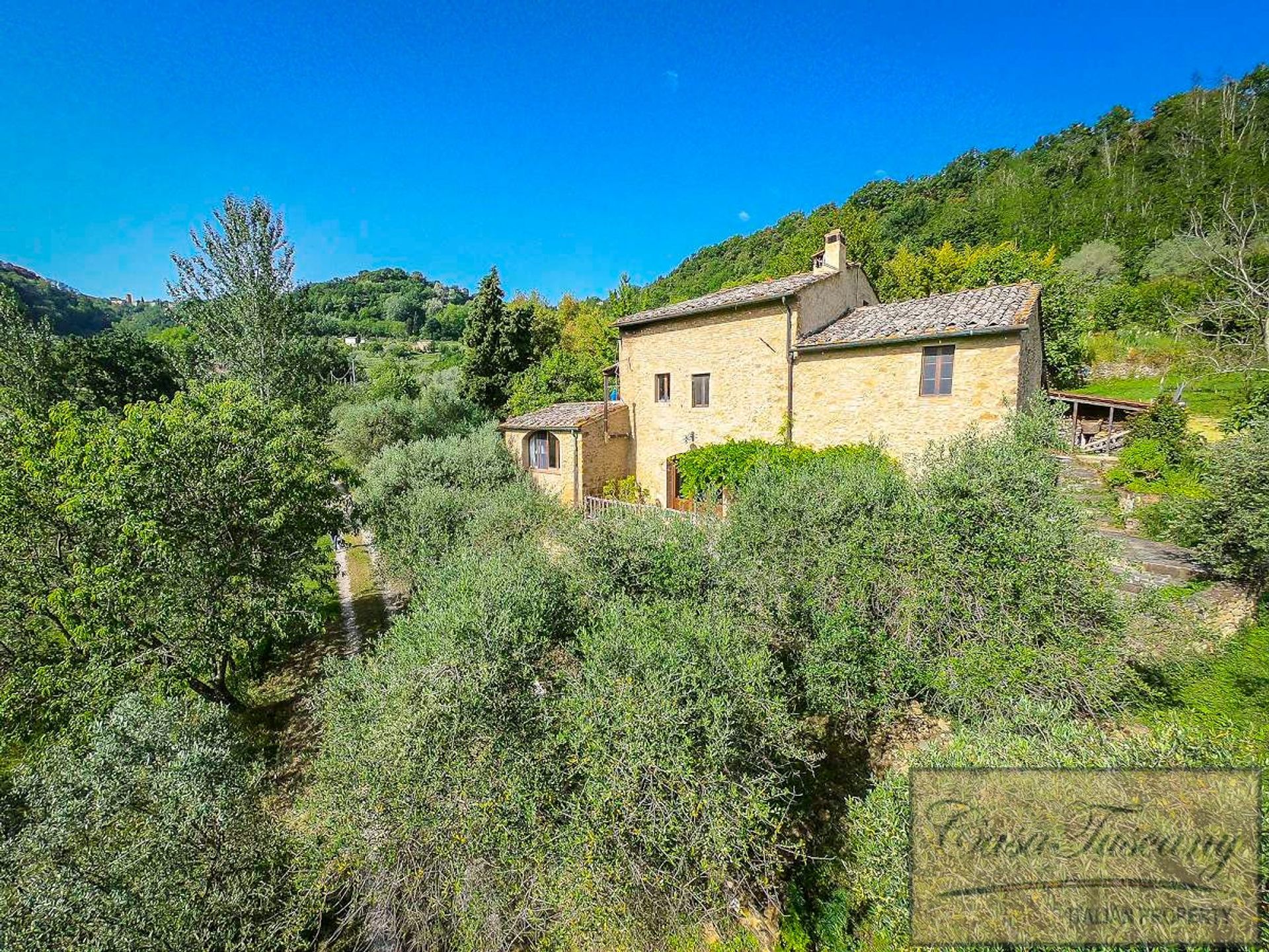 Hus i Volterra, Tuscany 10094074