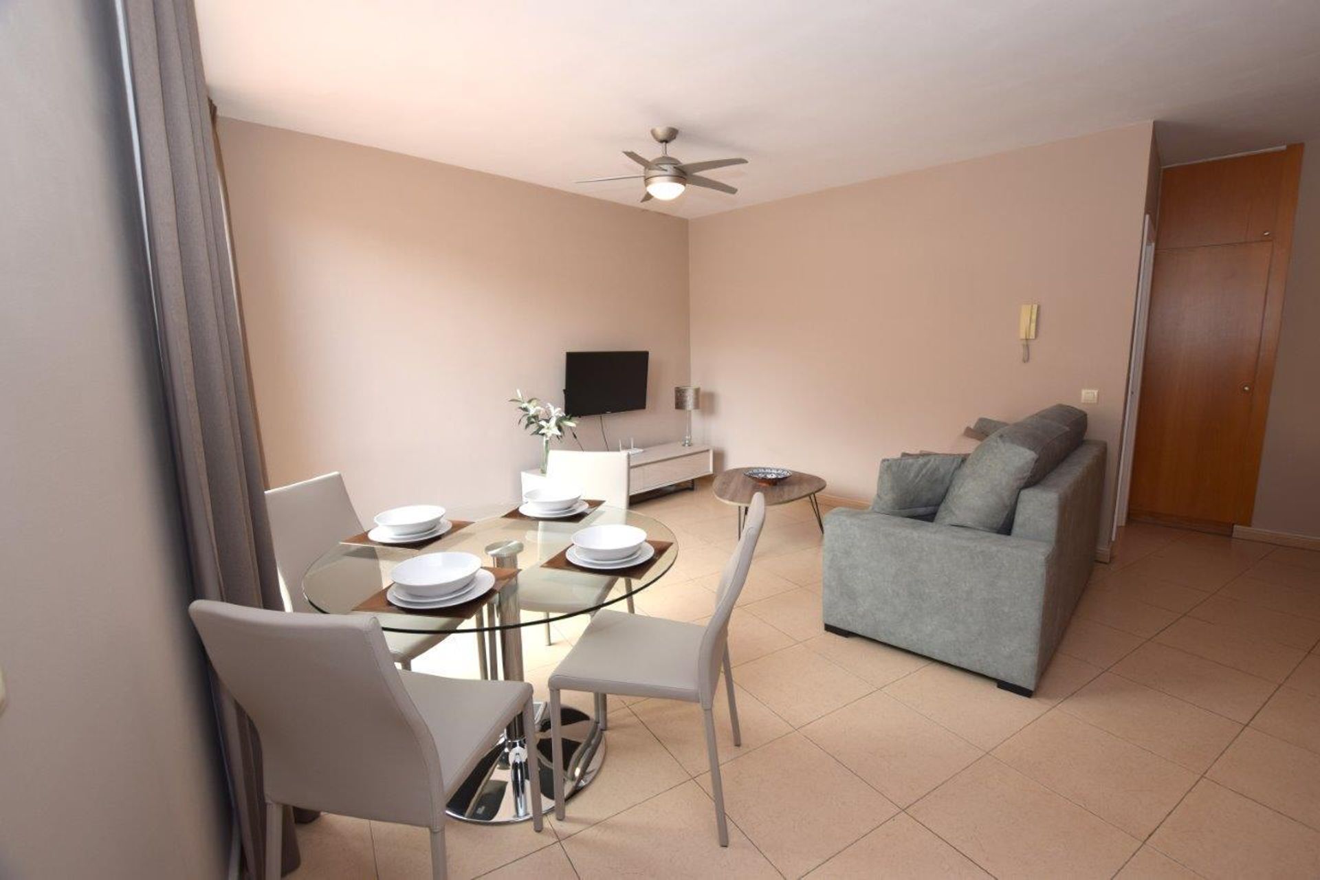 Condominium in Arona, Canary Islands 10094196