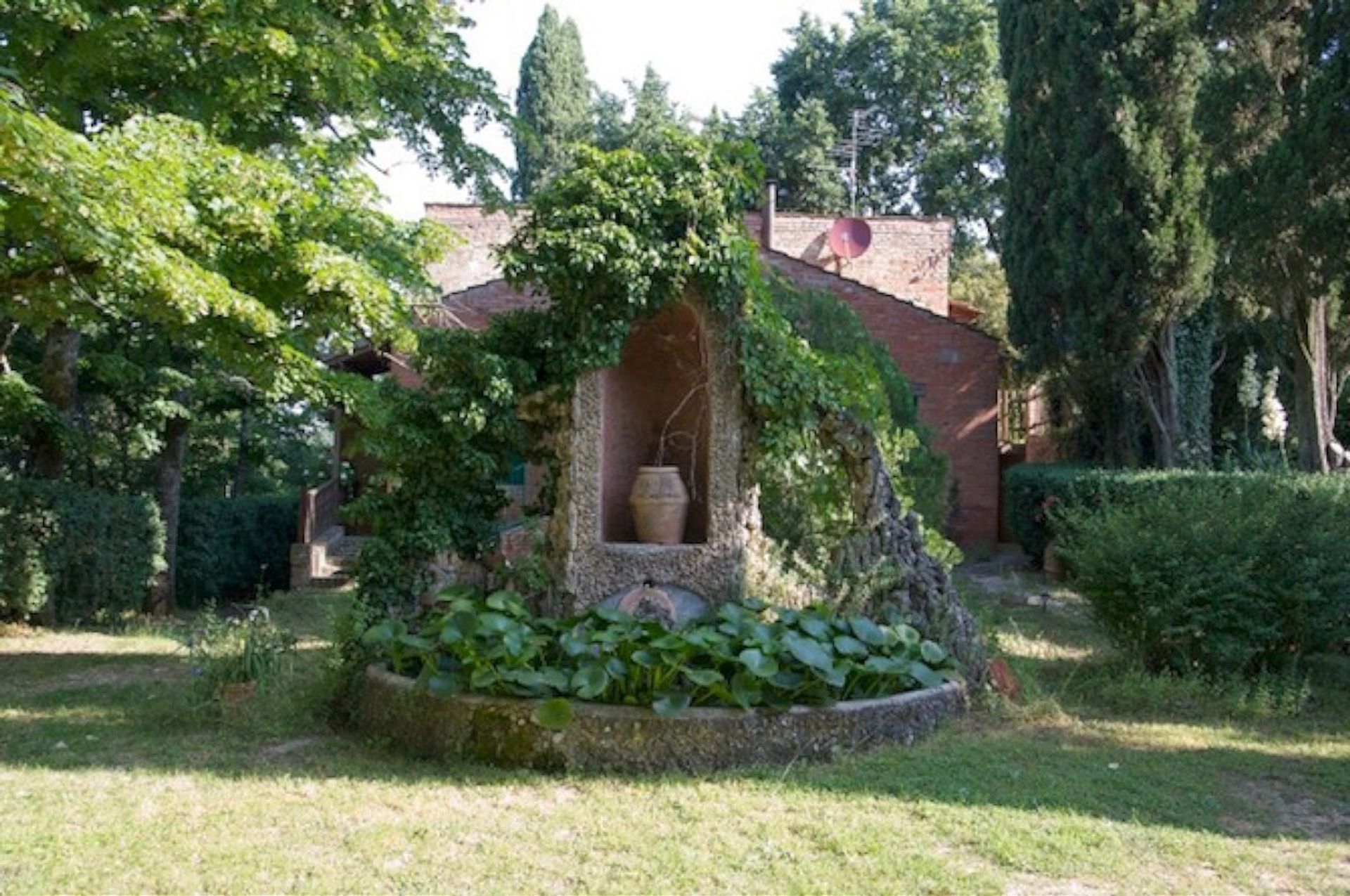 Talo sisään Castiglione Del Lago, Umbria 10094224