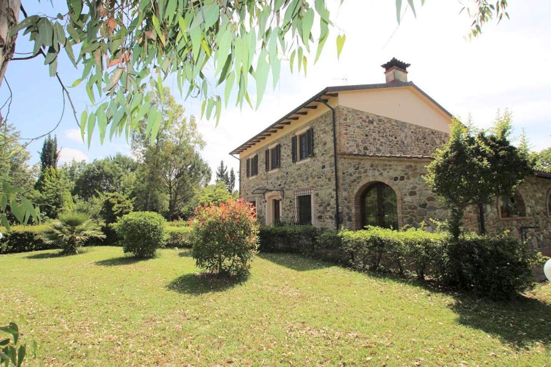 rumah dalam Chianni, Tuscany 10094243