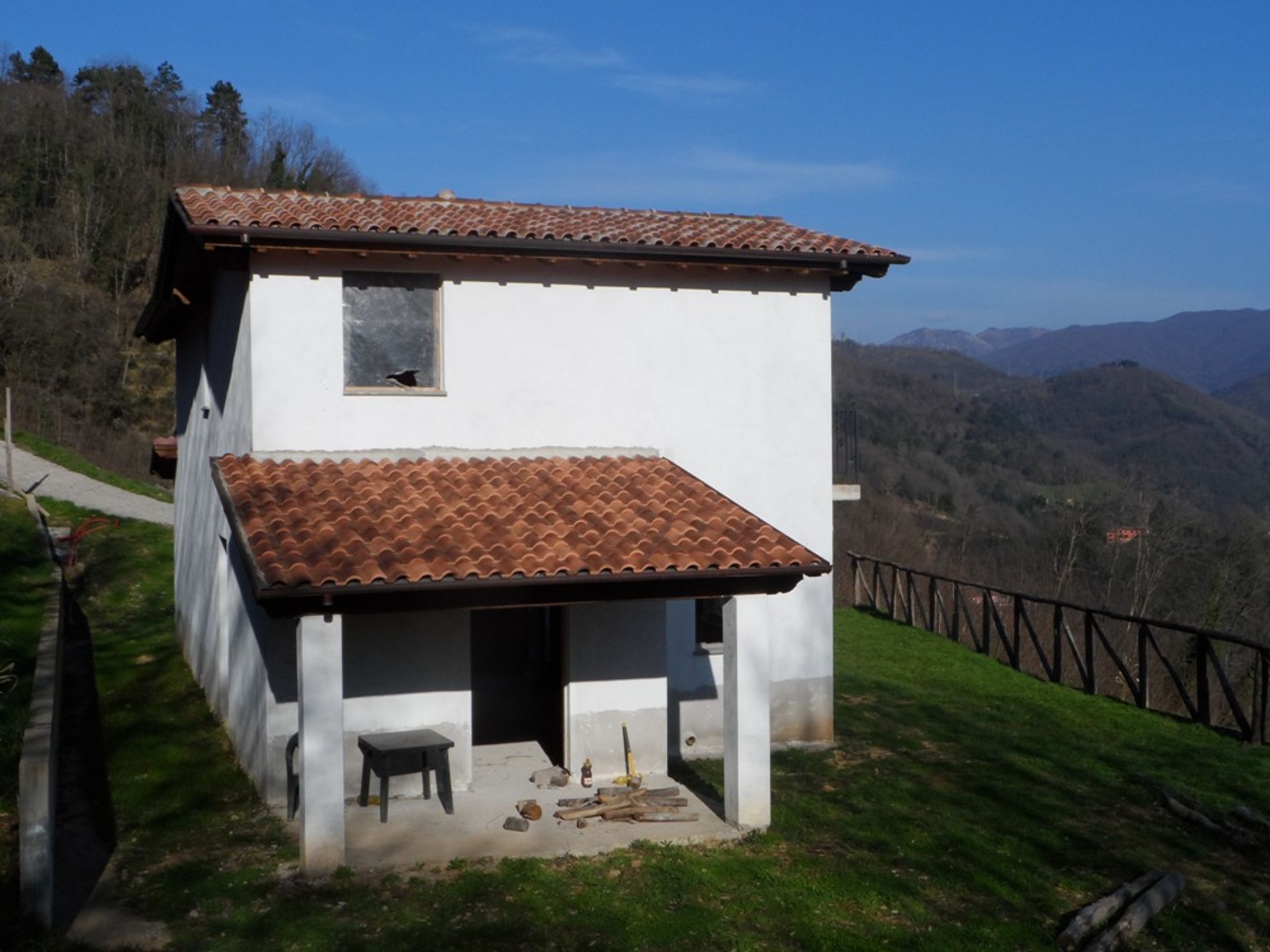 House in Bagni Di Lucca, Tuscany 10094251