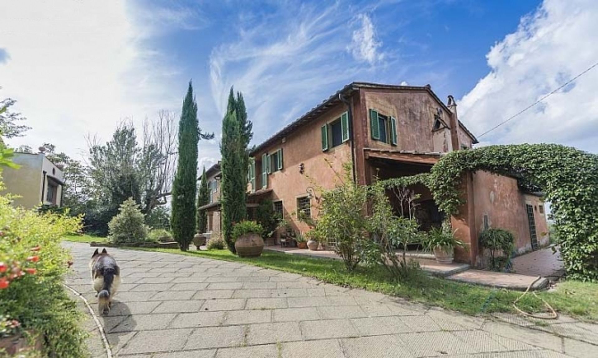 Rumah di Pontedera, Tuscany 10094388