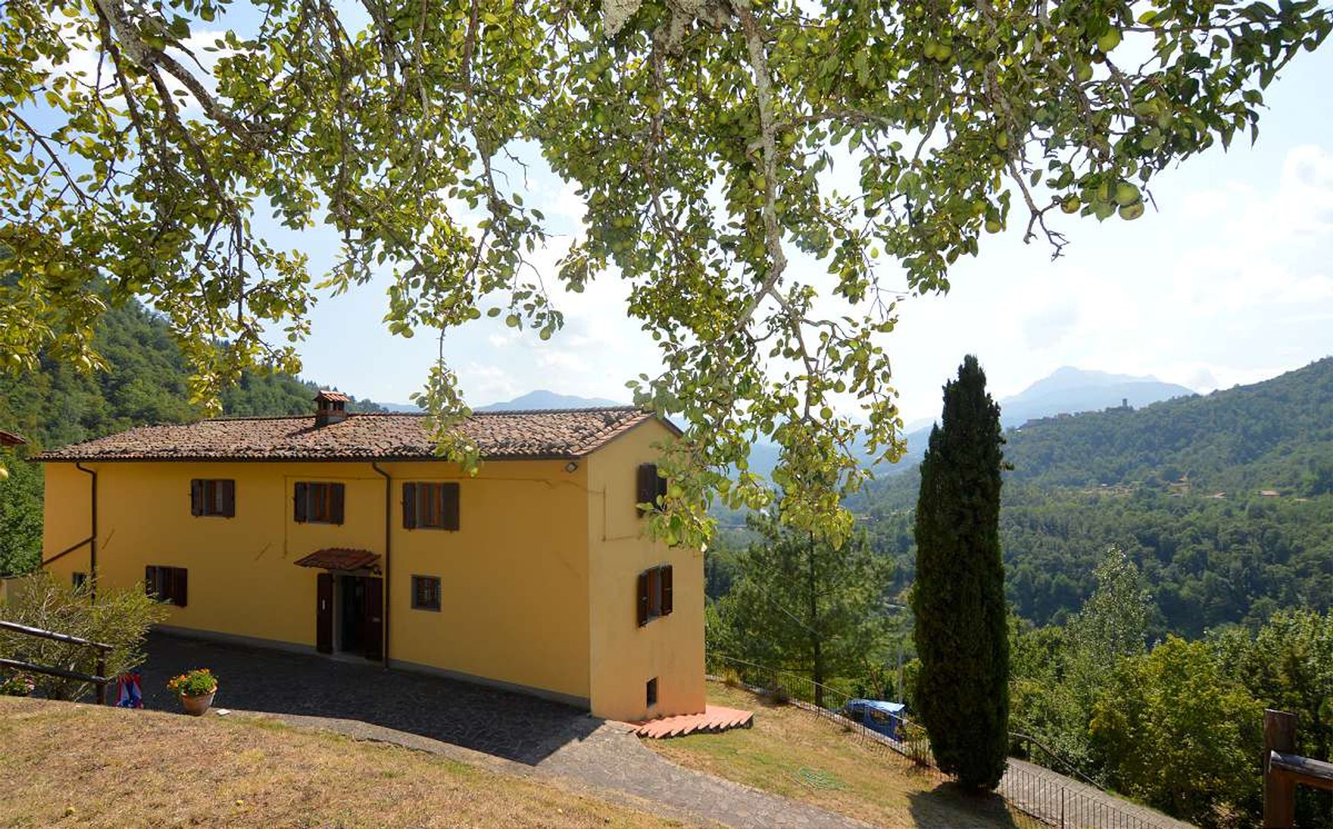 Talo sisään Castelvecchio Pascoli, Toscana 10094419