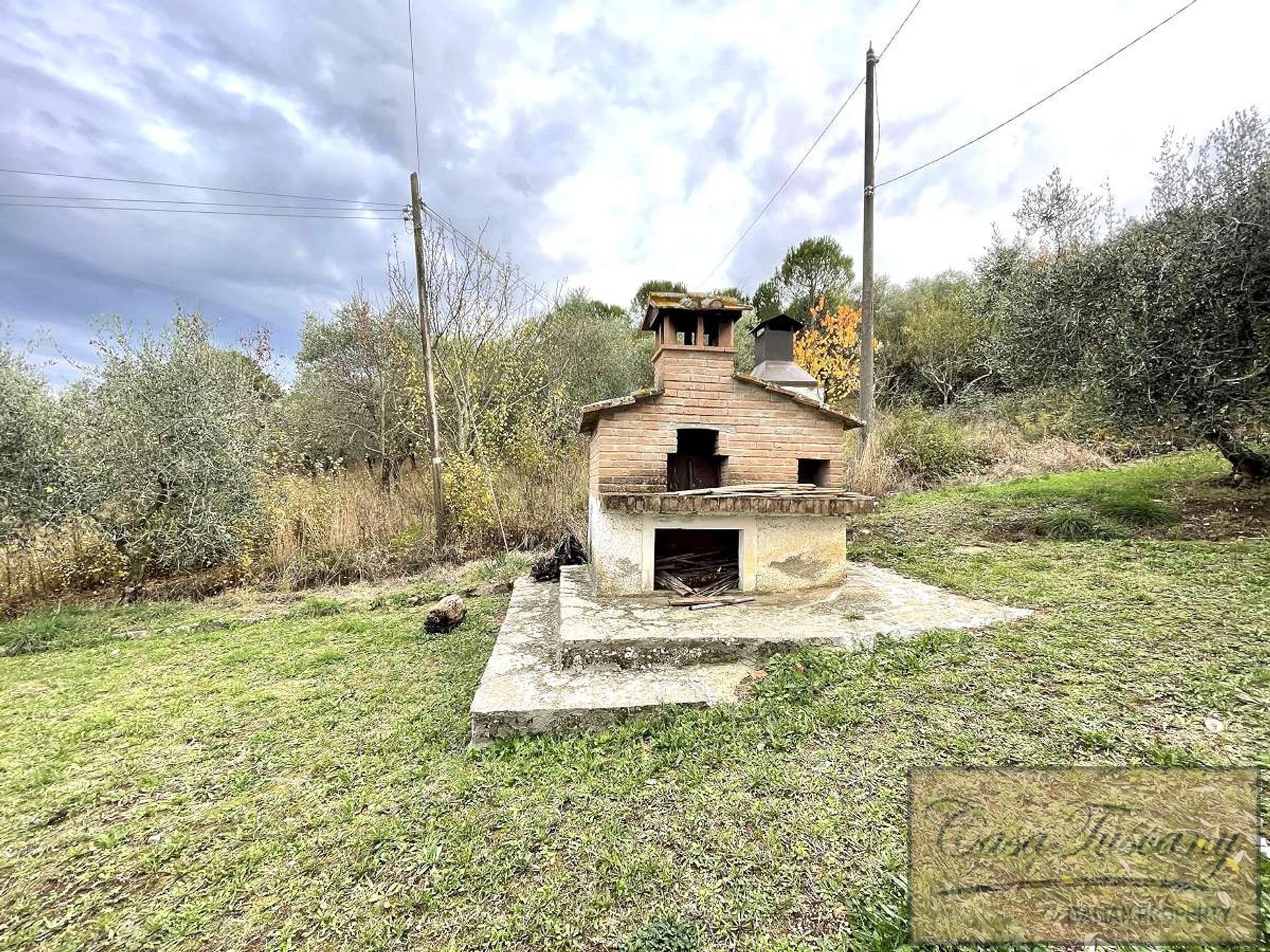 rumah dalam Chianni, Tuscany 10094436