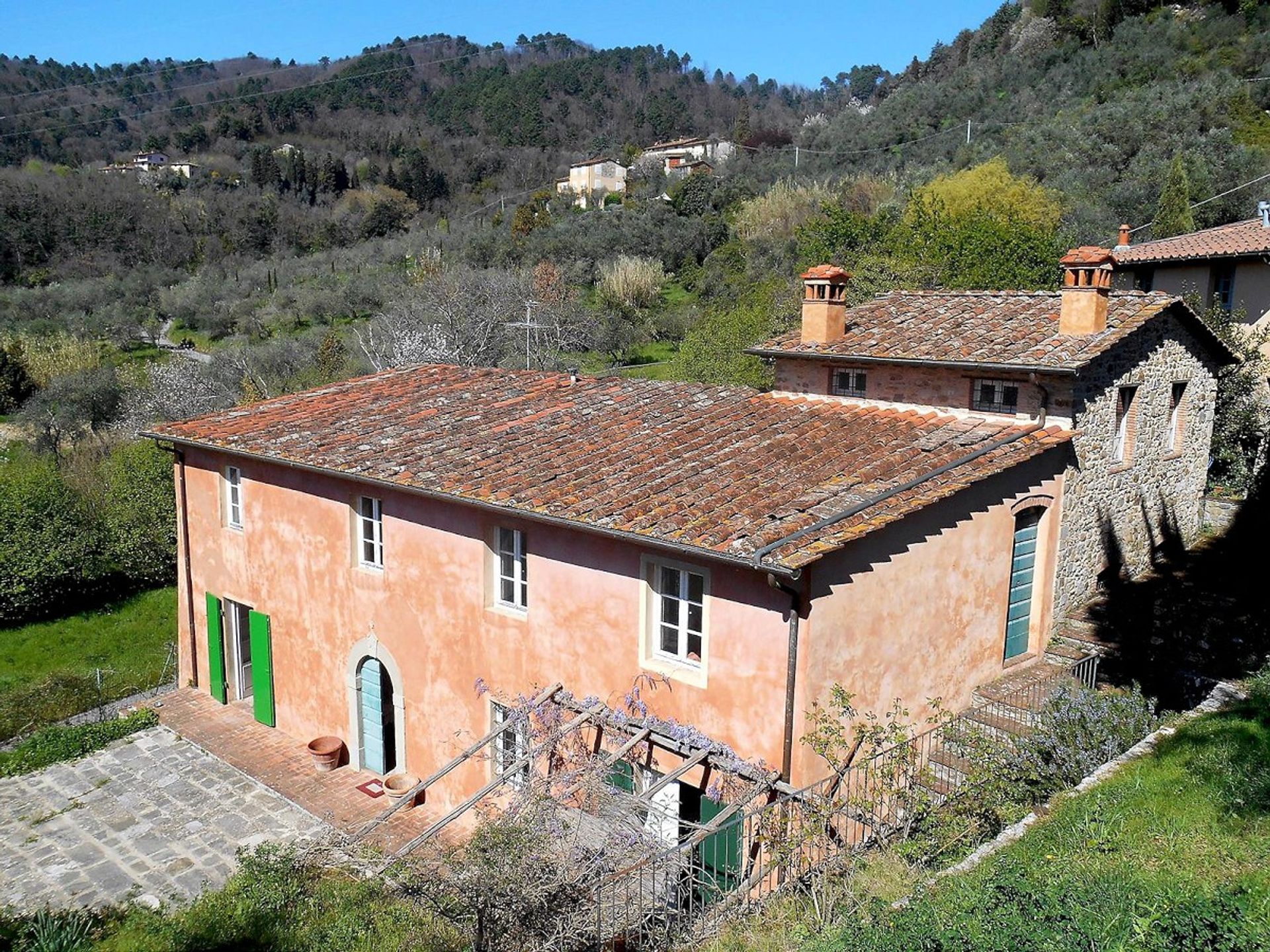 rumah dalam Lucca, Tuscany 10094437